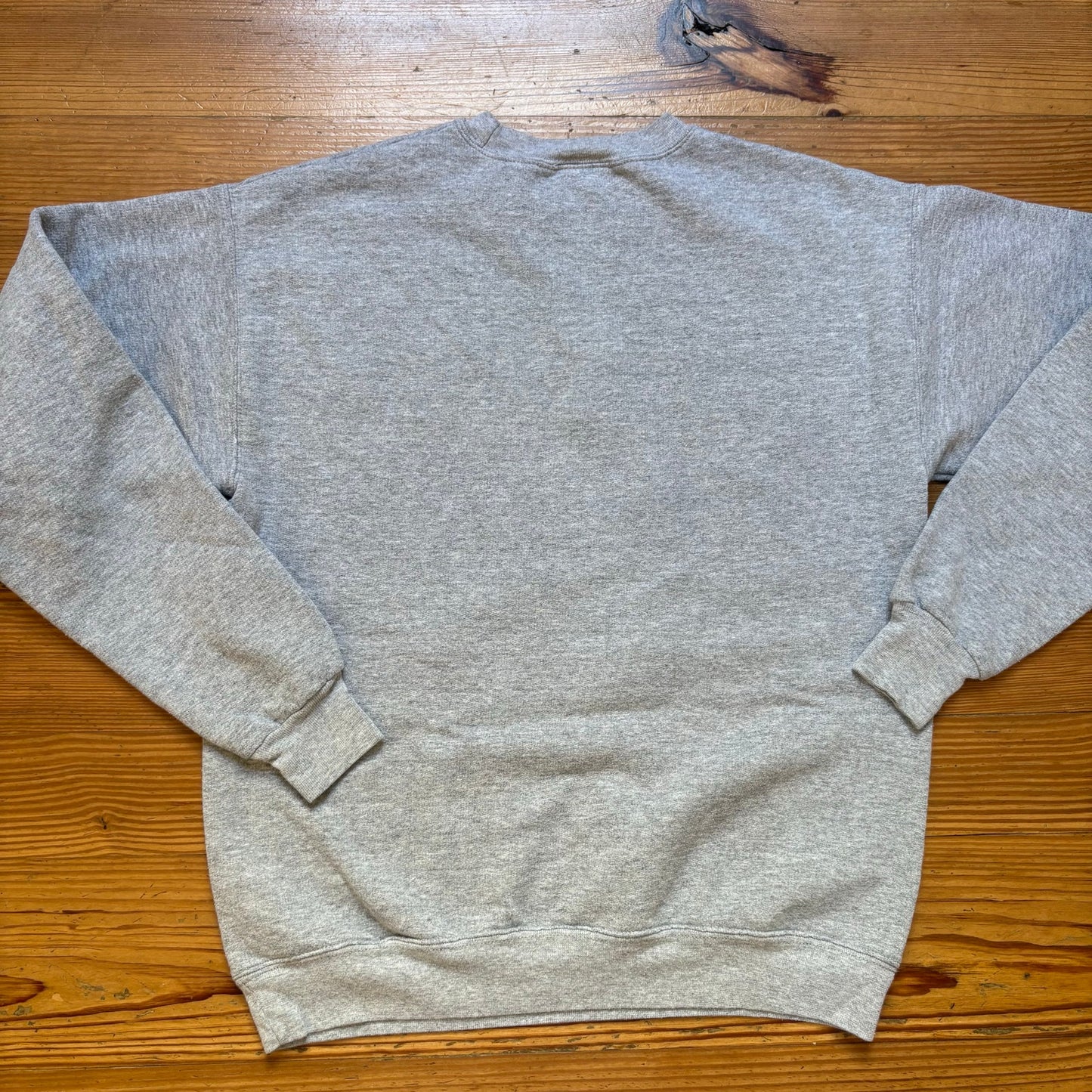 Hanes Disney Mickey Mouse Disney World graphic light gray crew sweatshirt SIZE S