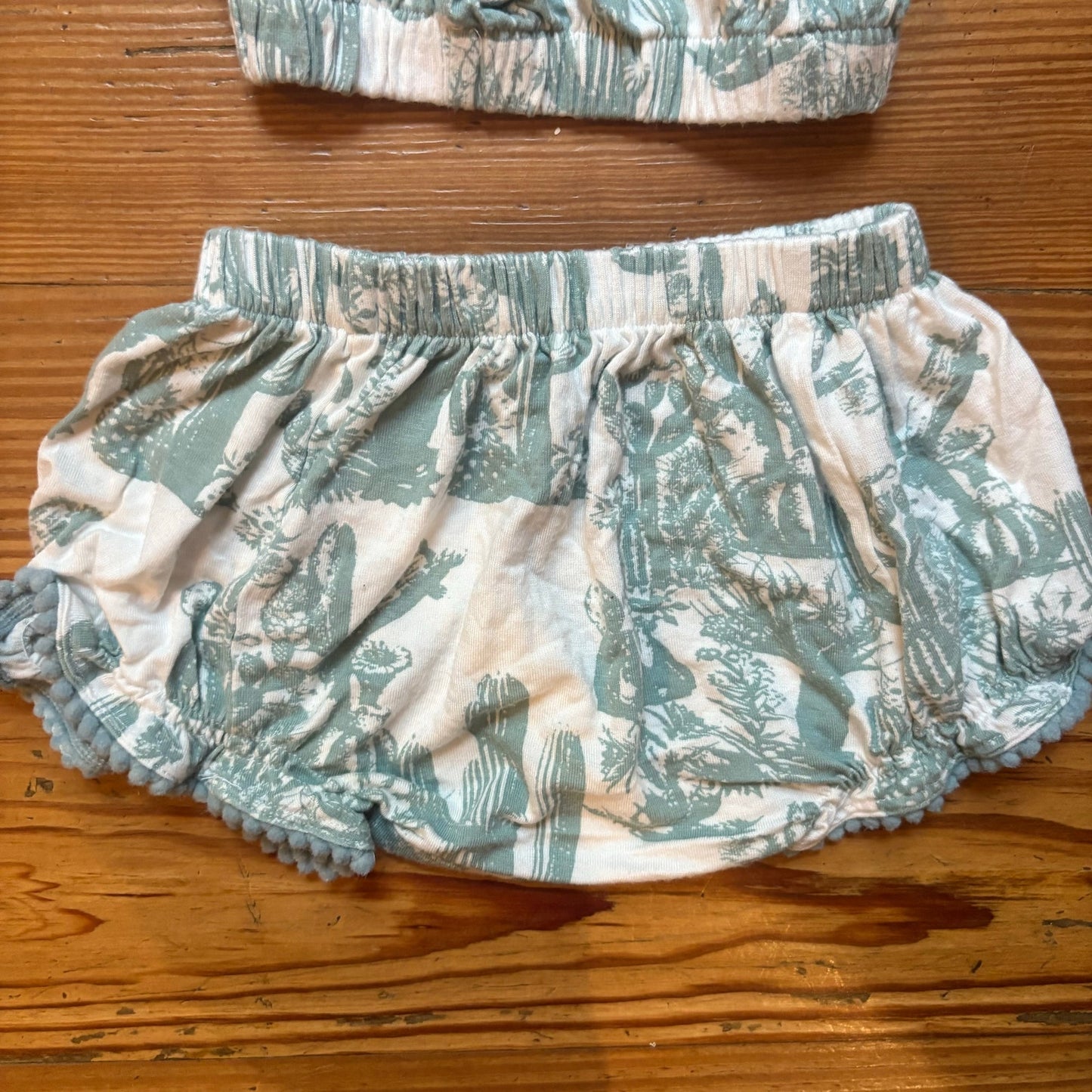 Kate Quinn bamboo green white cactus pom pom ruffle two piece set SIZE 3-6M
