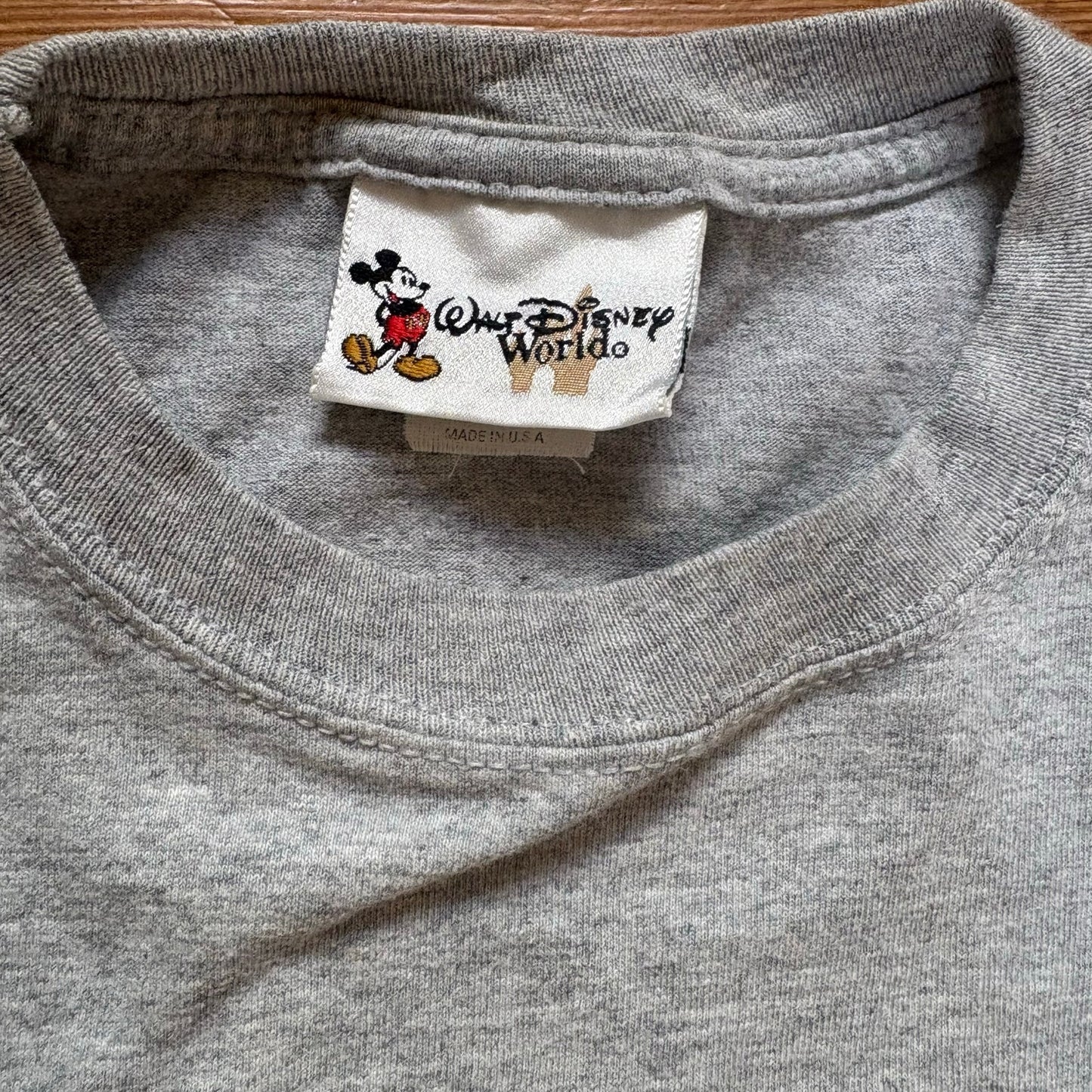 Disney y2k gray Mickey Mouse Disney World short sleeve shirt SIZE S