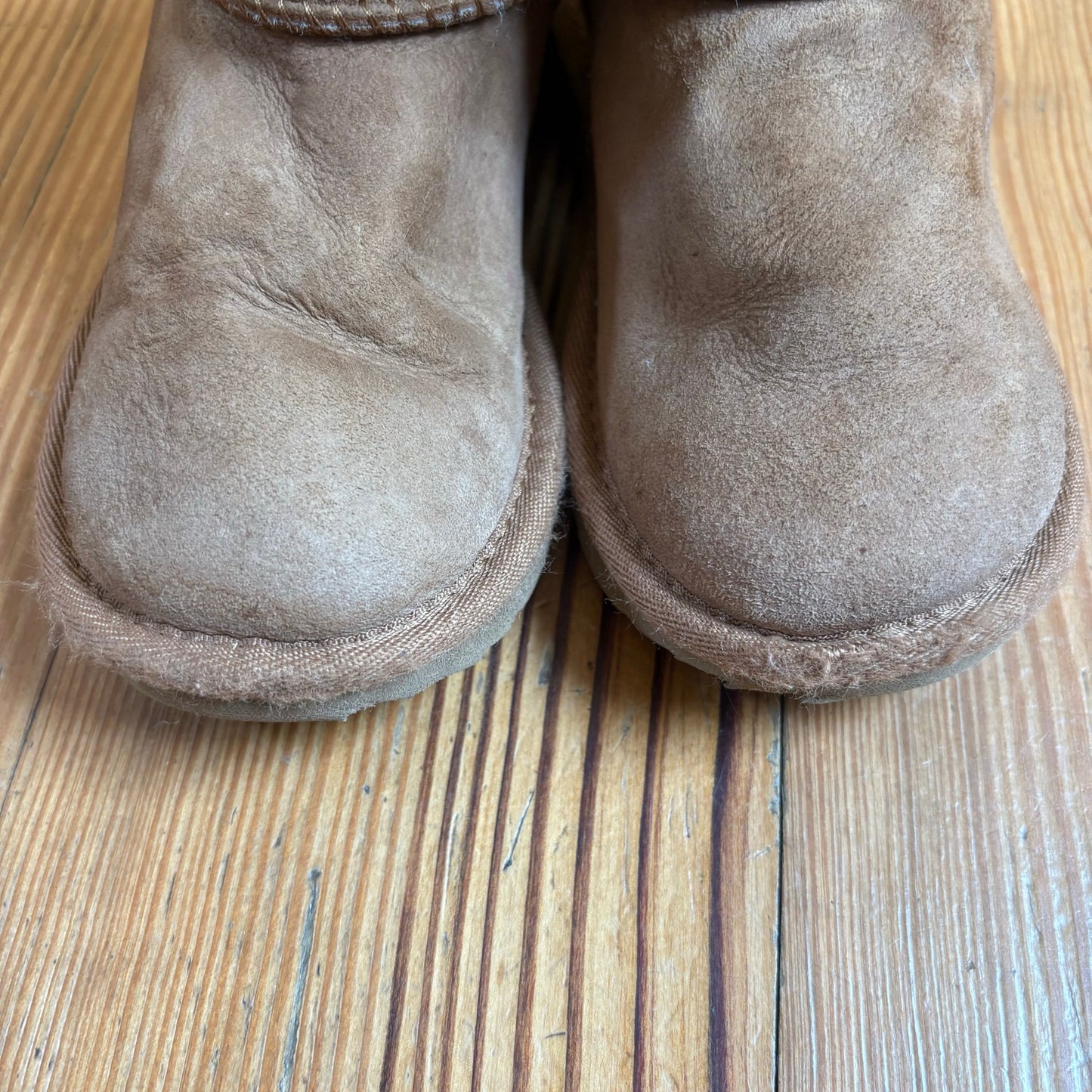 UGG Australia light brown suede classic winter toddler boots SIZE 12