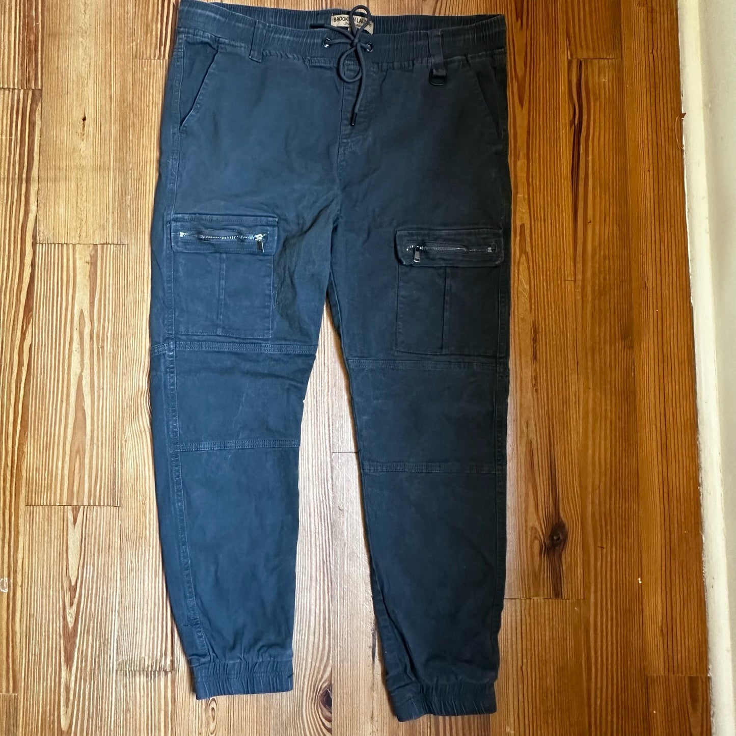 Brooklyn Laundry black draw string cargo jogger pants SIZE XL