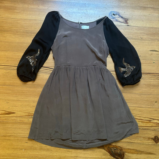Line & Dot brown black sequin bird applique sheer sleeve silk dress SIZE S