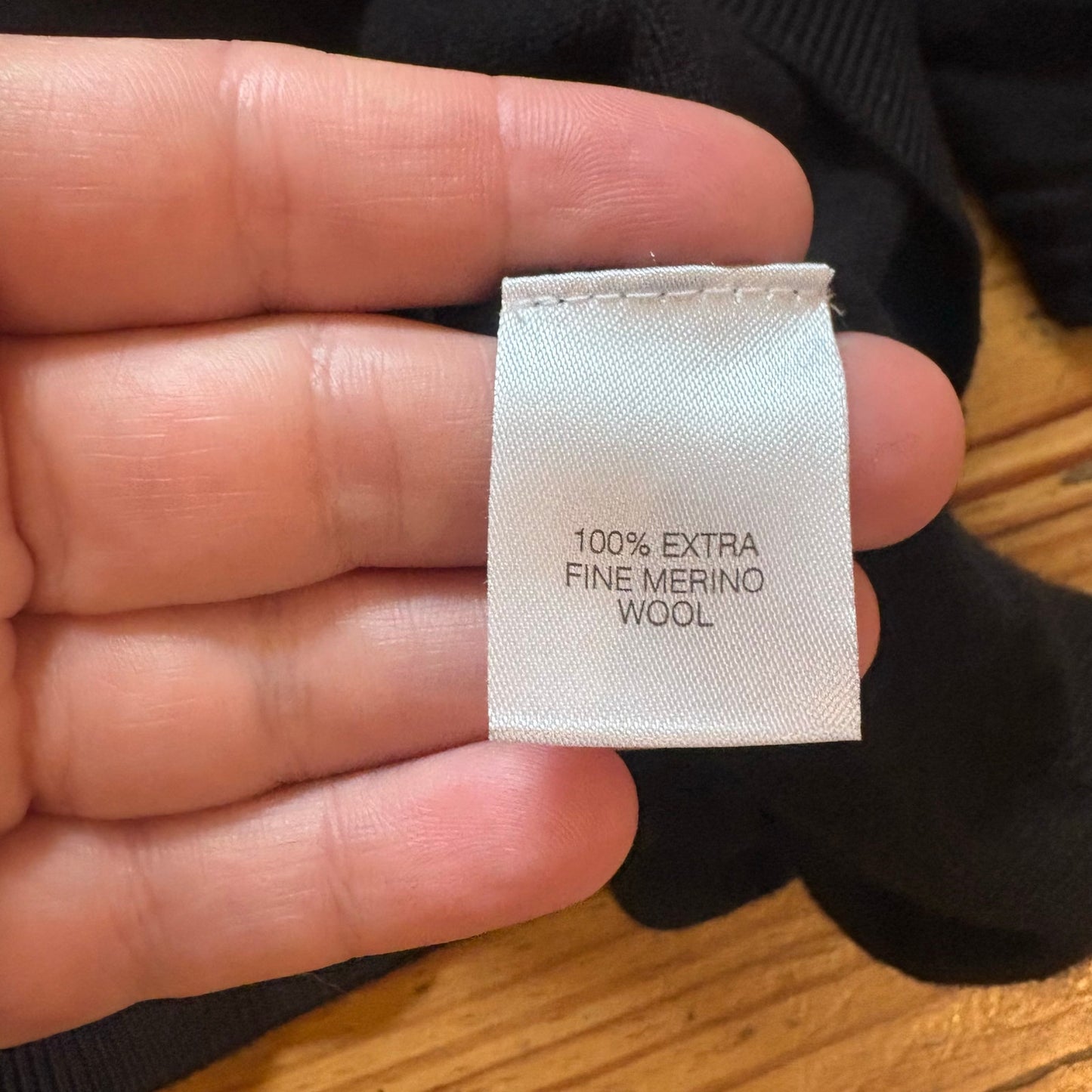 Turnbury black extra fine merino wool v neck mens sweater SIZE 2XB