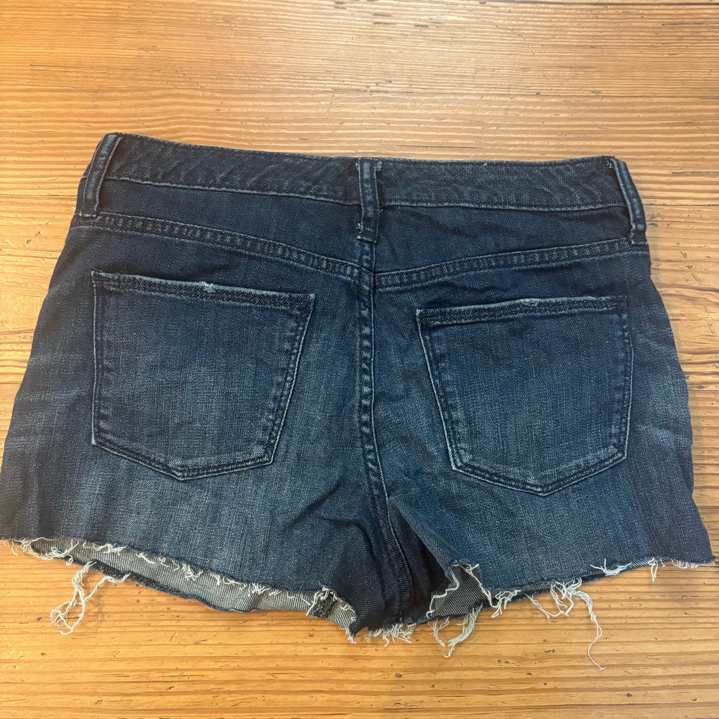 NWT Universal Thread high rise shortie dark wash cutoff jean shorts SIZE 4