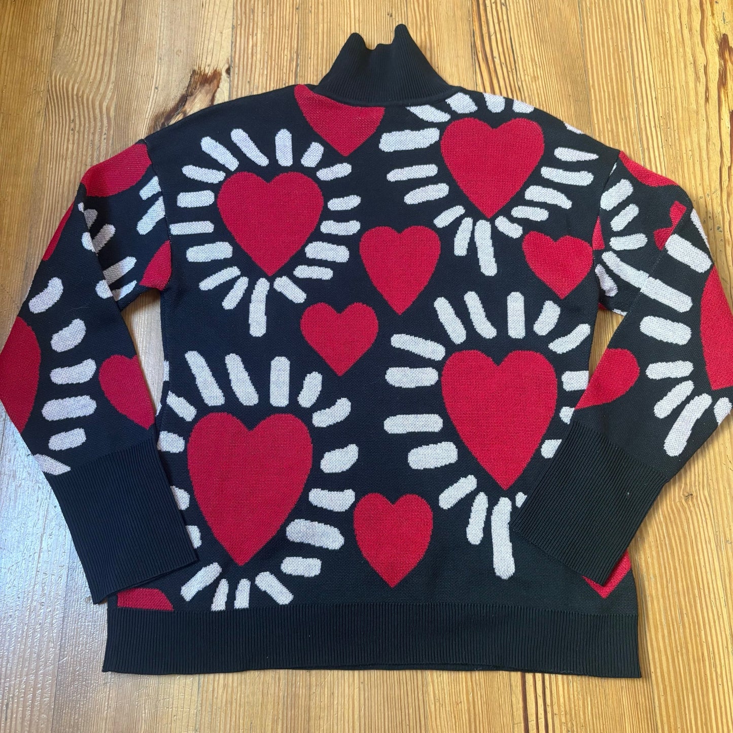 A Love Story black red abstract heart graphic turtleneck sweater SIZE L