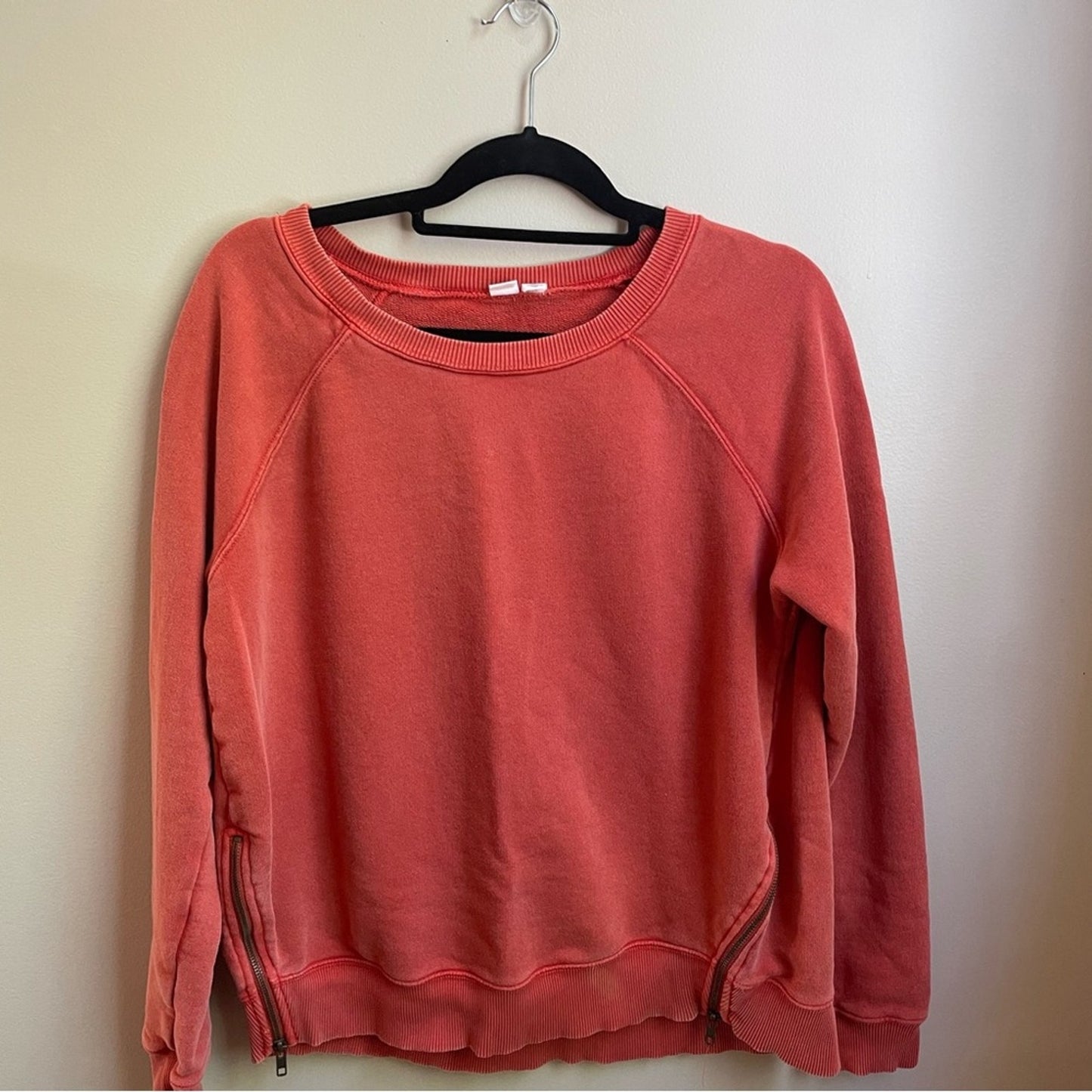Melrose and Market red crew neck zipper sweater SIZE L