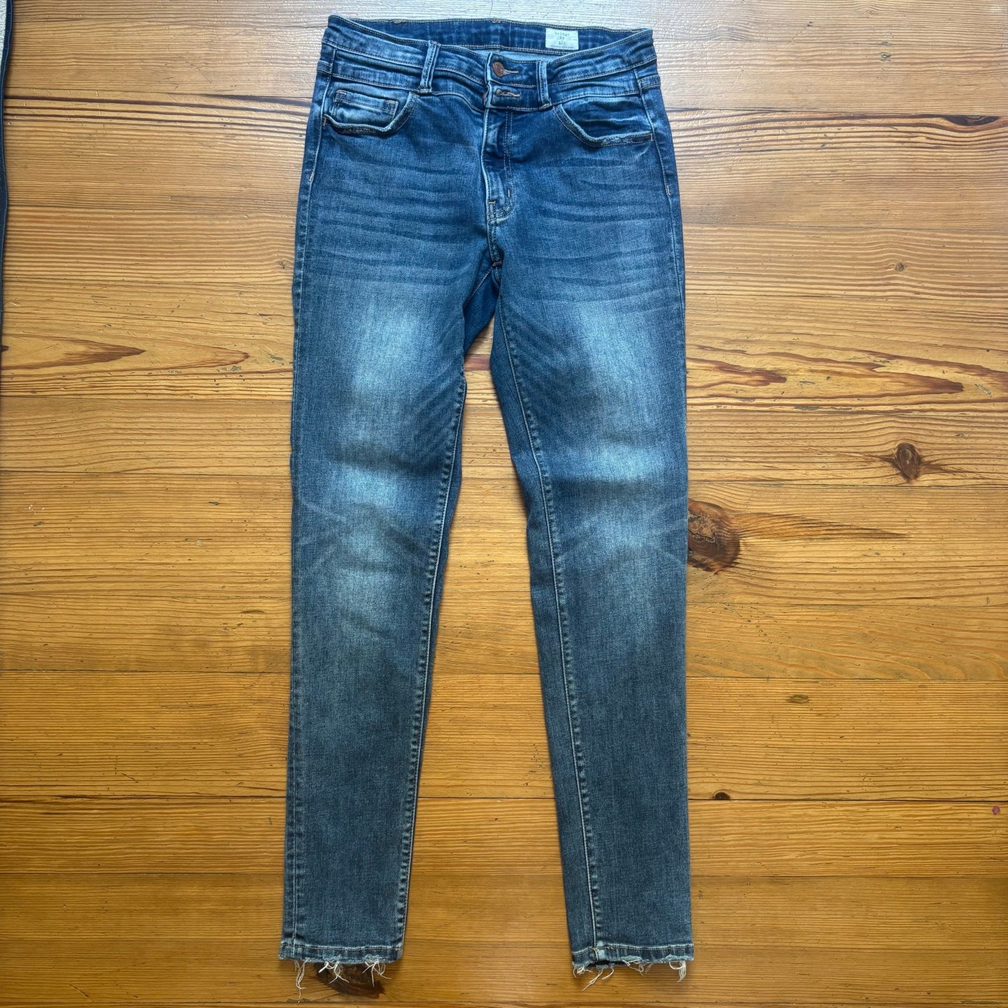Bridge by Gly medium wash mid rise skinny jeans SIZE 28