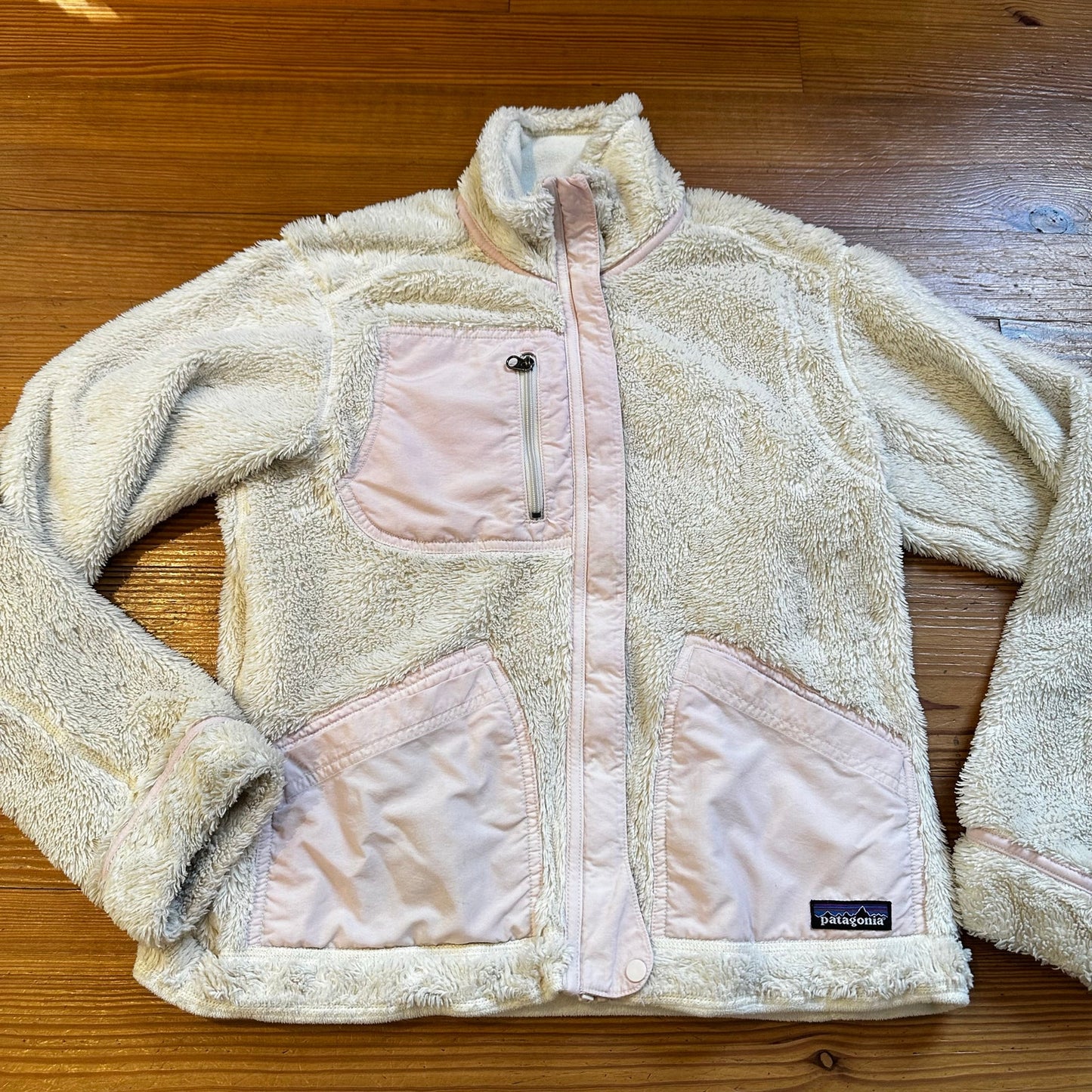 Patagonia Synchilla Windzone cream reversible fleece full zip sweater SIZE M