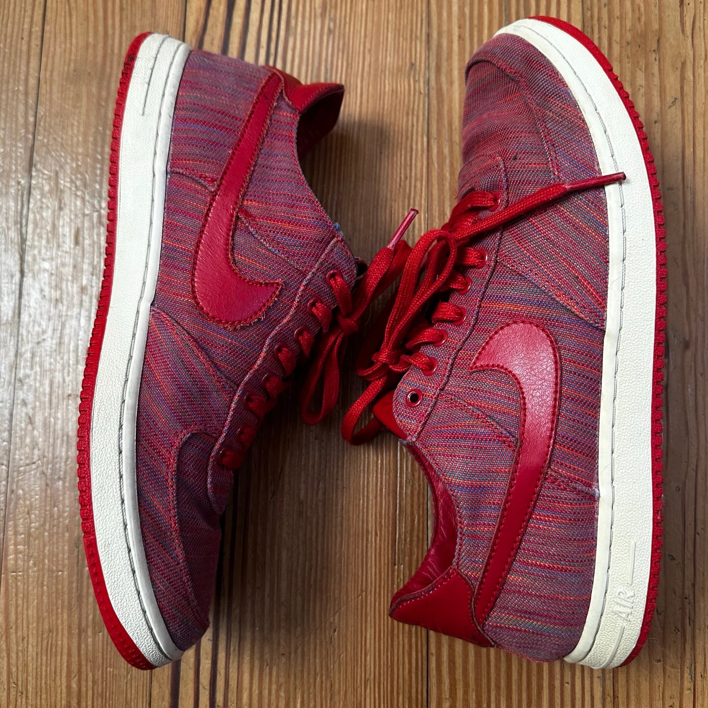 Nike Air Force 1 red textile low top lace sneakers SIZE 9