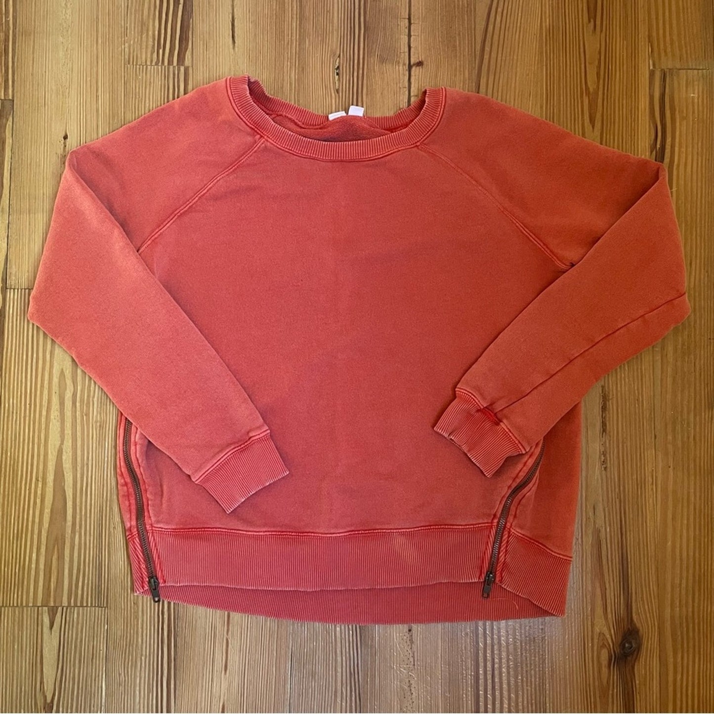 Melrose and Market red crew neck zipper sweater SIZE L