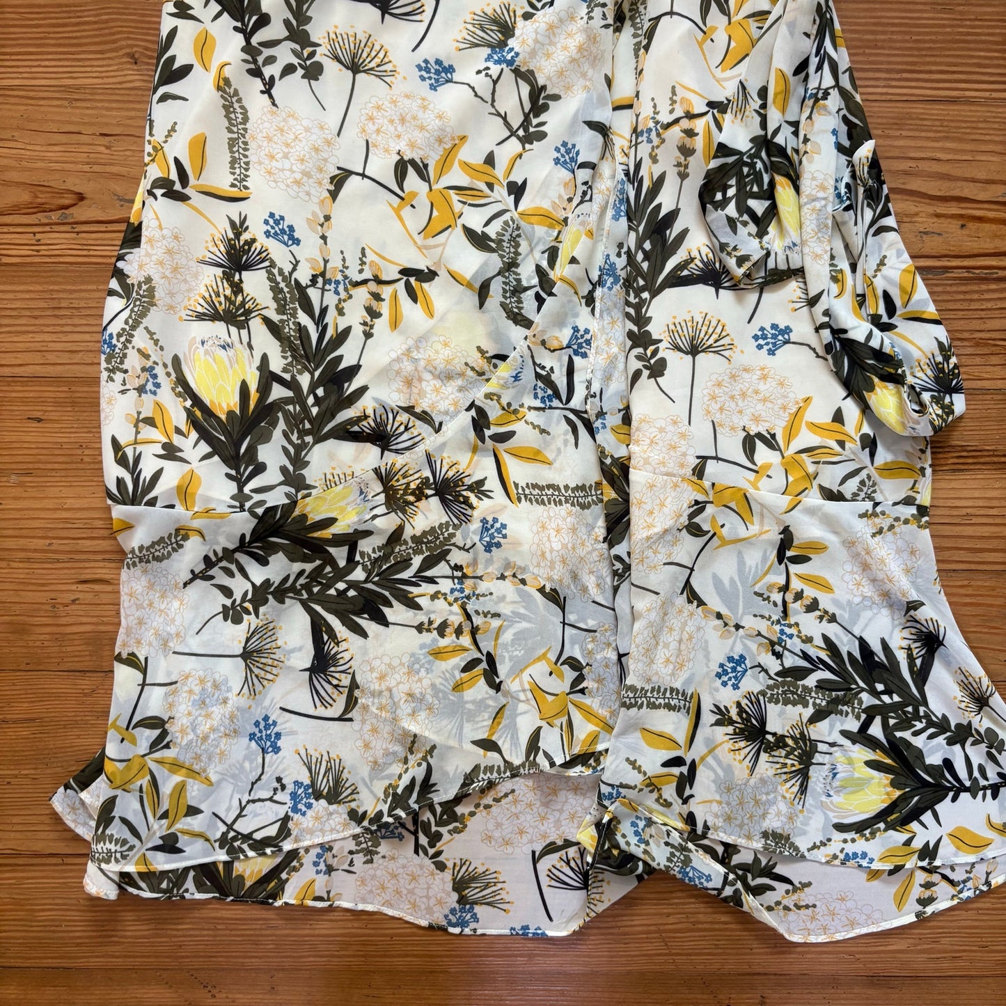 Lulus butter yellow green floral print wrap midi dress SIZE XL