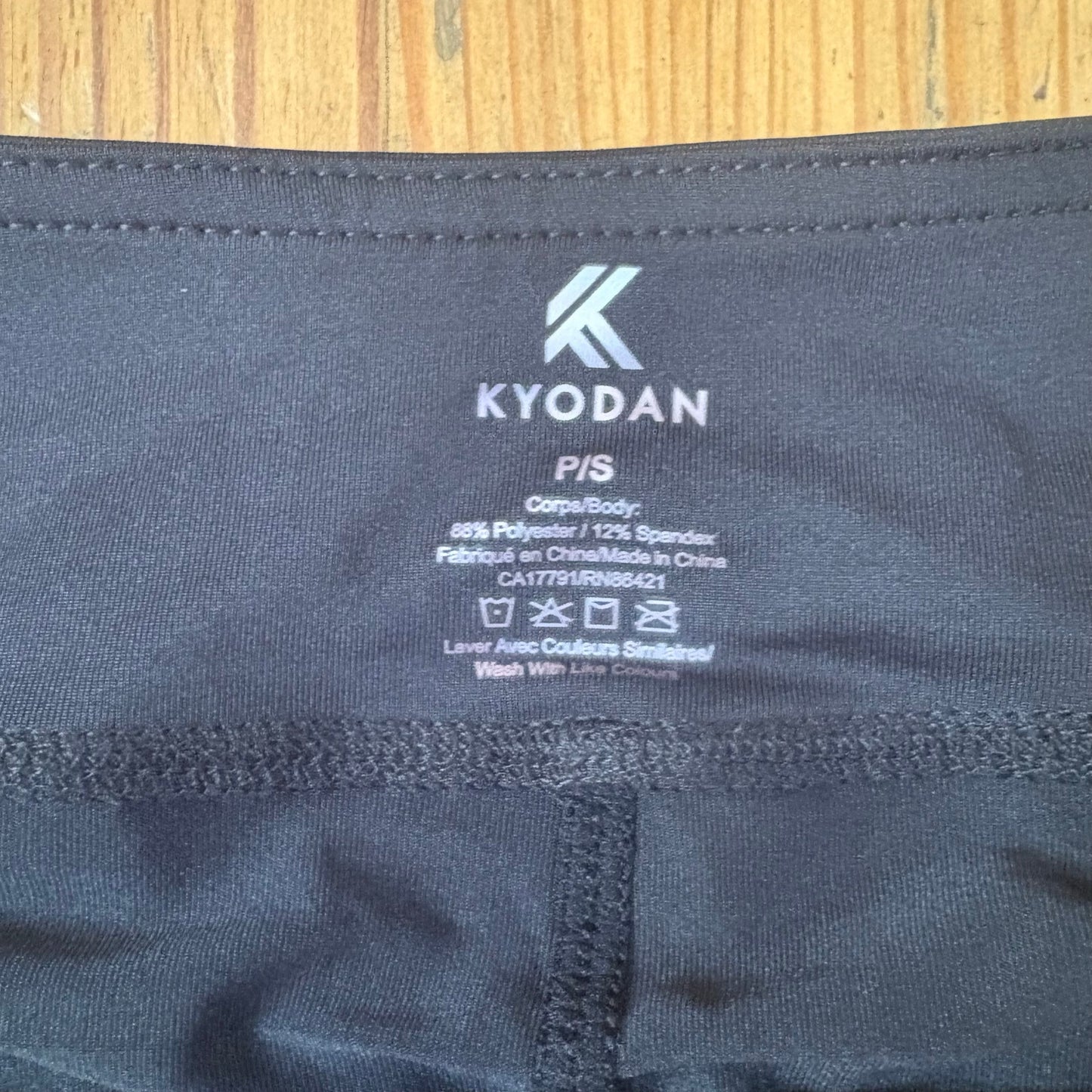 NWT Kyodan black pleated athletic shorts skirt SIZE S