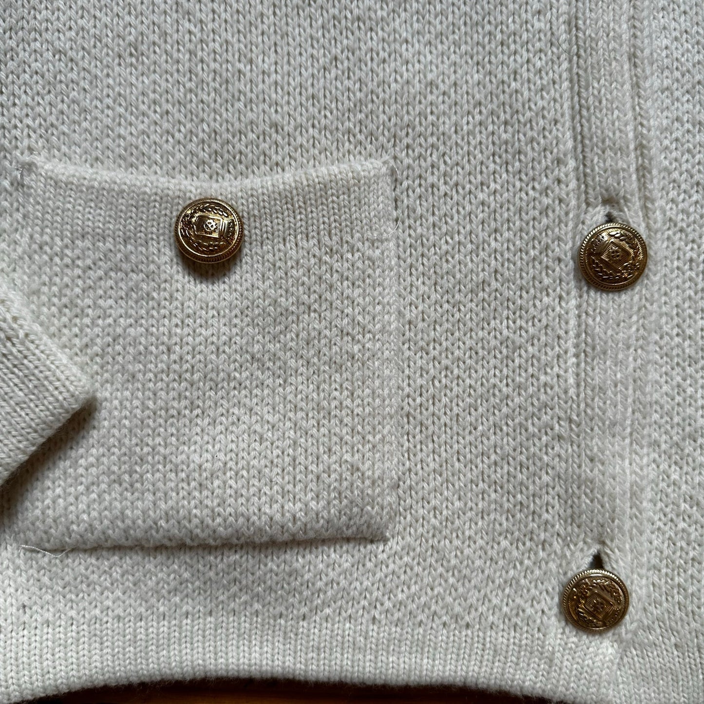 Zara cream knit gold button cardigan sweater SIZE L