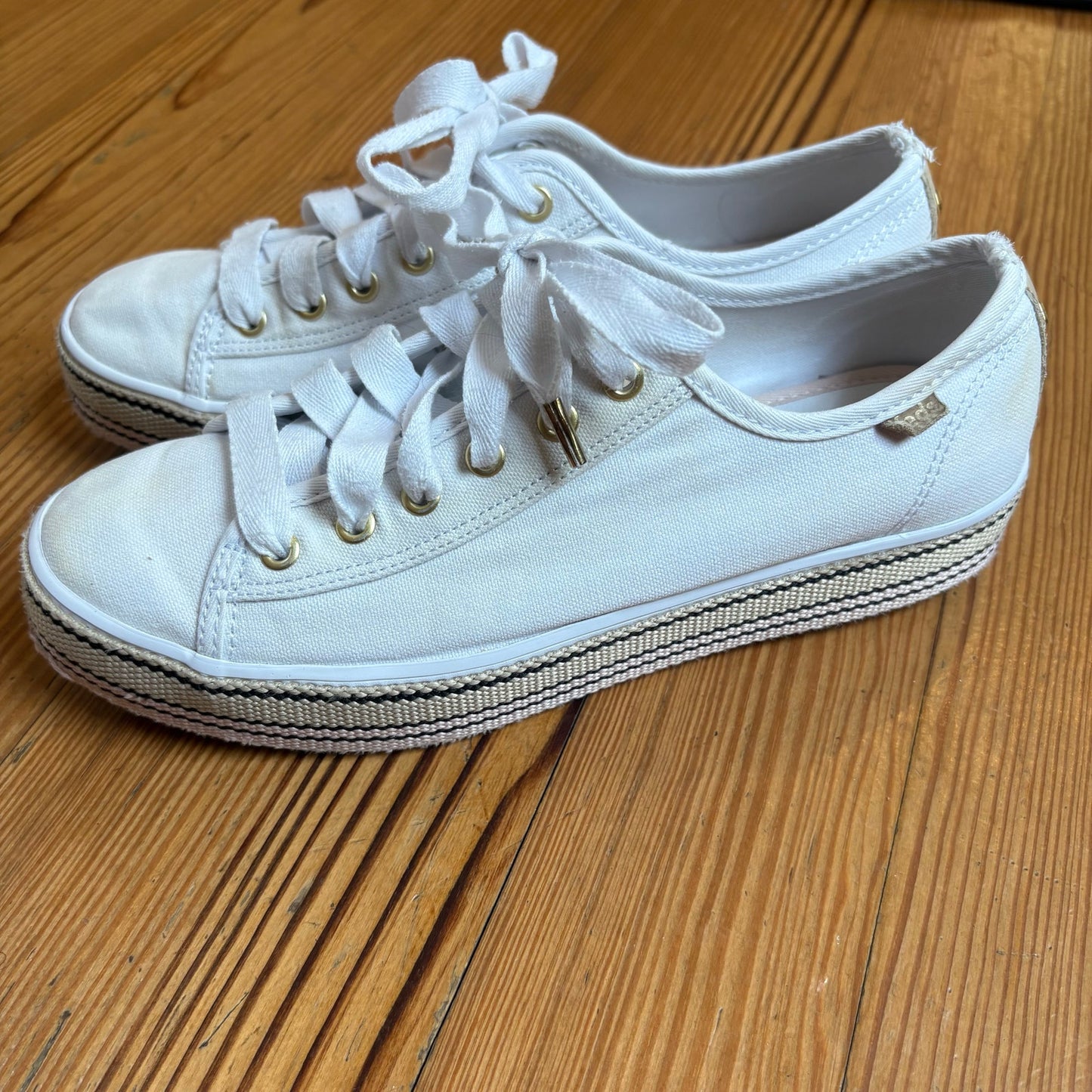 Keds X Kate Spade white platform low top lace sneakers SIZE 7.5