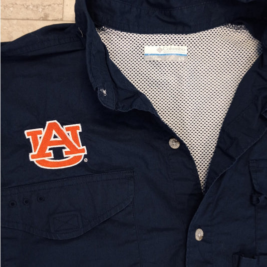 Columbia PFG dark blue Auburn University short sleeve button up shirt SIZE L