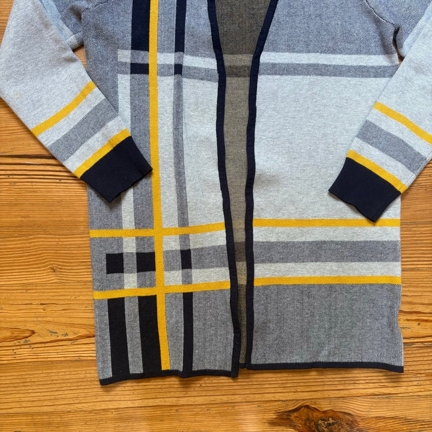 Skies Are Blue gray blue striped geometric open cardigan sweater SIZE M