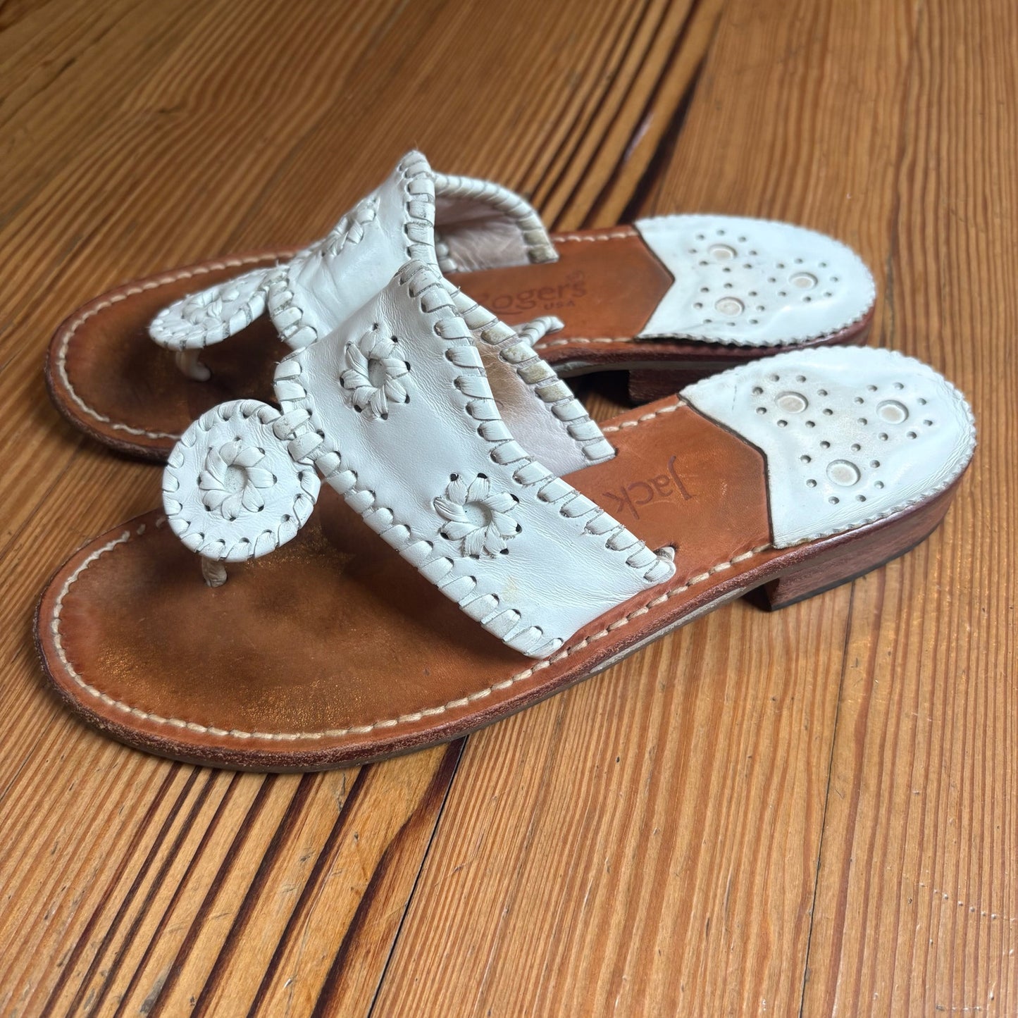 Jack Rogers white leather thong heeled sandal SIZE 5