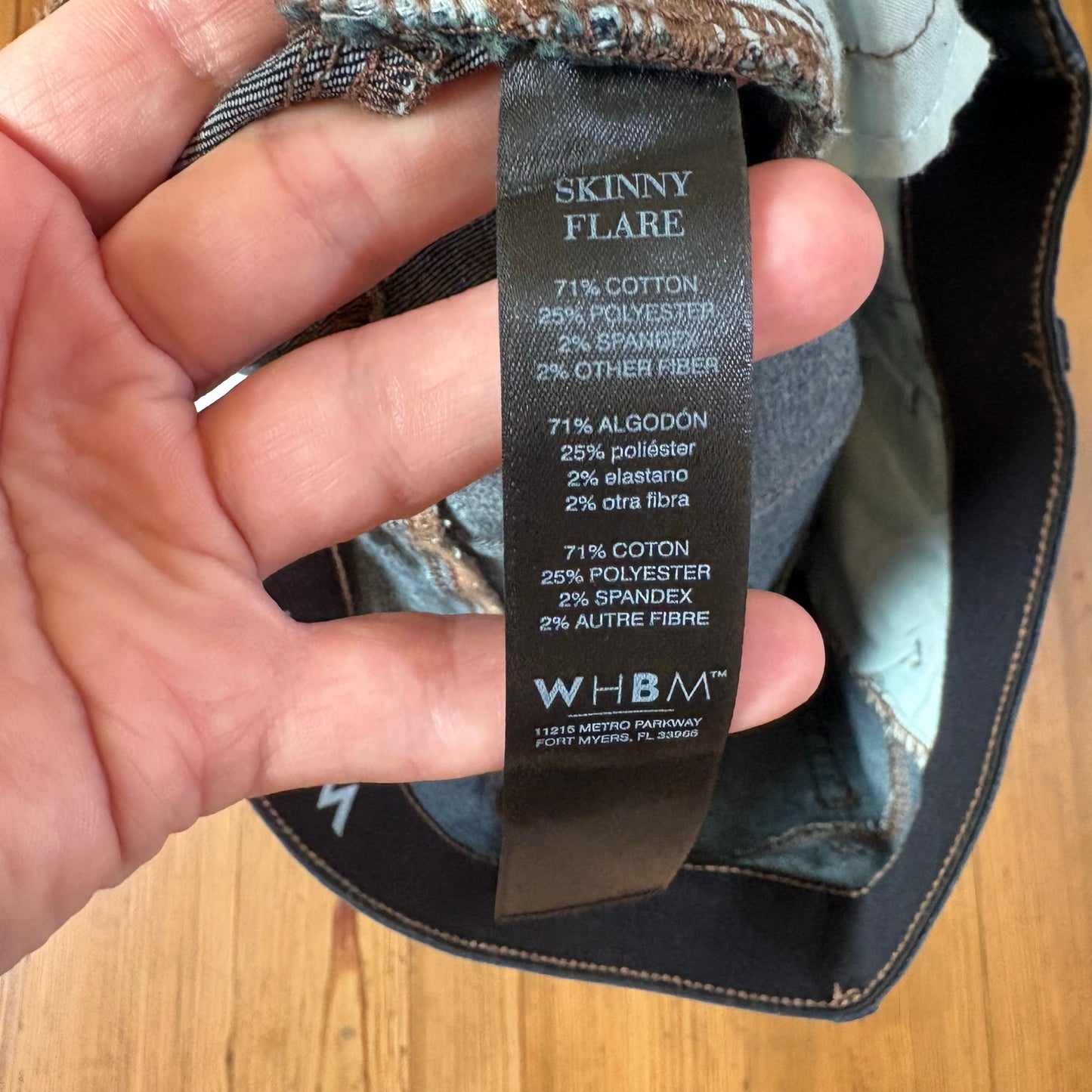 NWT White House Black Market dark wash mid rise skinny flare SIZE 10S
