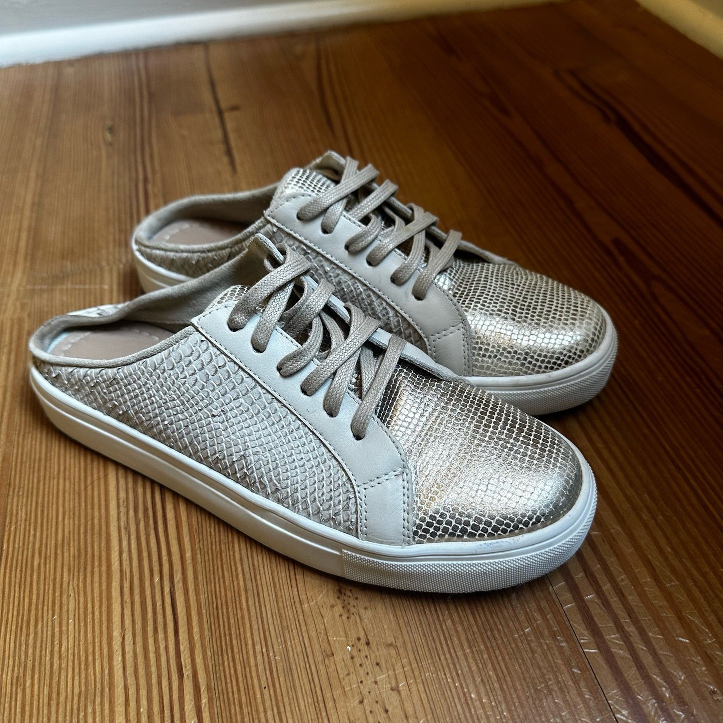 Kaanas Faro beige gold snake embossed slip on sneakers SIZE 7