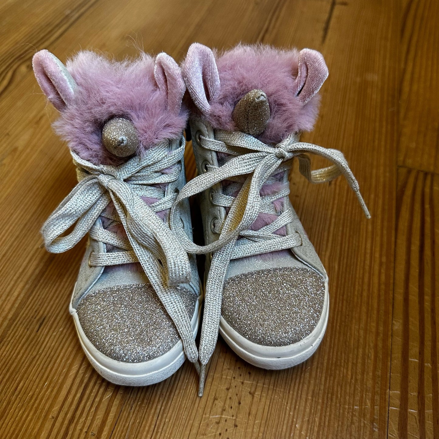 Cat & Jack Angelynn beige glitter fur unicorn high top sneakers SIZE 7