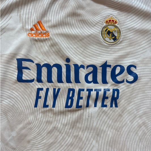 Adidas white Real Madrid Benzema 9 short sleeve youth jersey SIZE 14