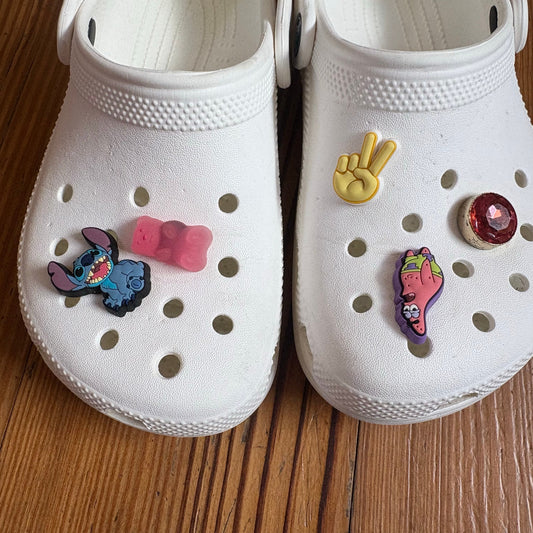 Crocs white classic slip on clog kids shoes SIZE 1