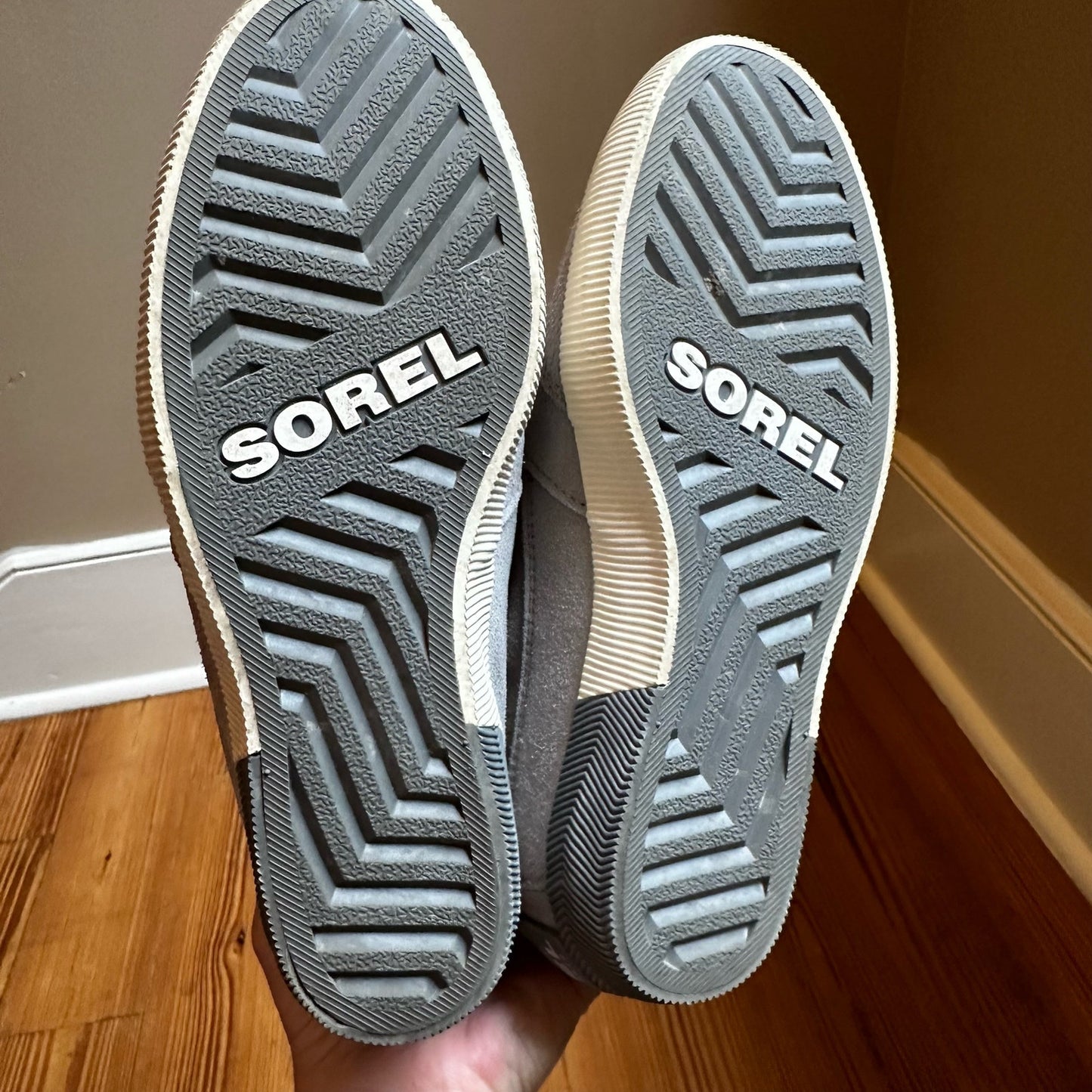 Sorel Out N About gray wedge high top sneaker SIZE 9.5