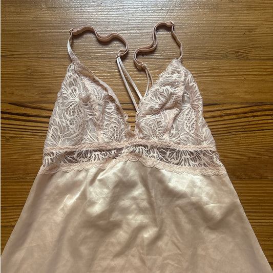 Auden blush pink sheer lace adjustable strap intimates slip dress SIZE M