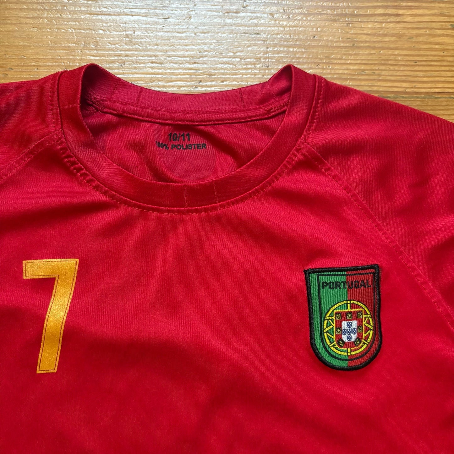 Portugal Ronaldo 7 red green short sleeve kids jersey SIZE 10