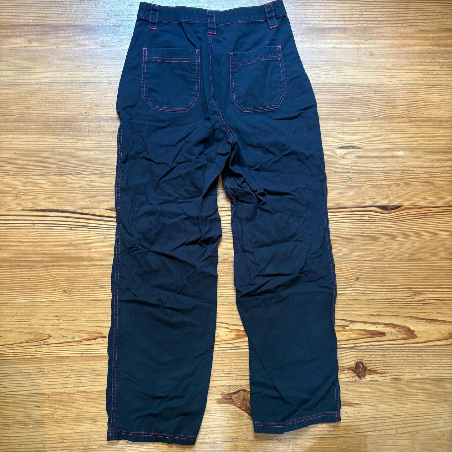 Hot Topic black goth red star graphic cargo pants SIZE 5