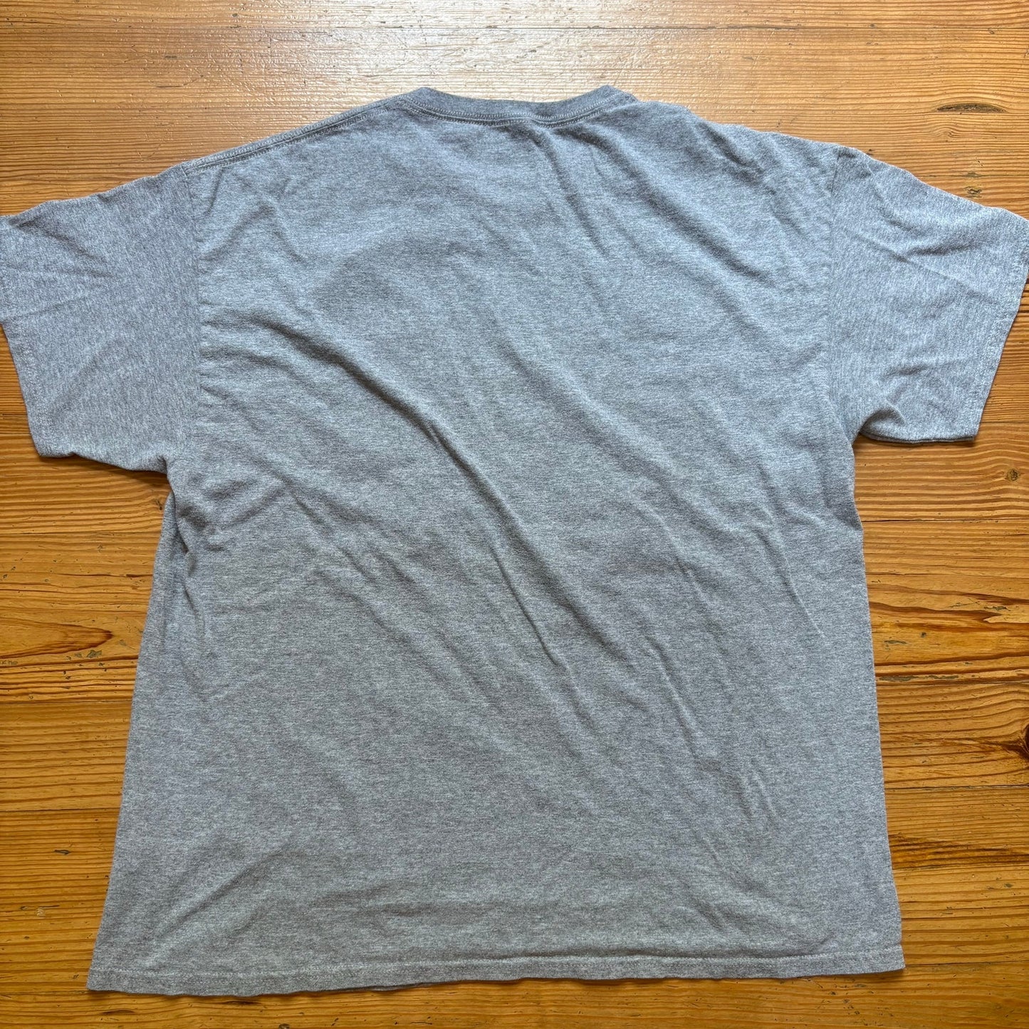 POETIC JUSTICE gray Tupac graphic short sleeve shirt SIZE L