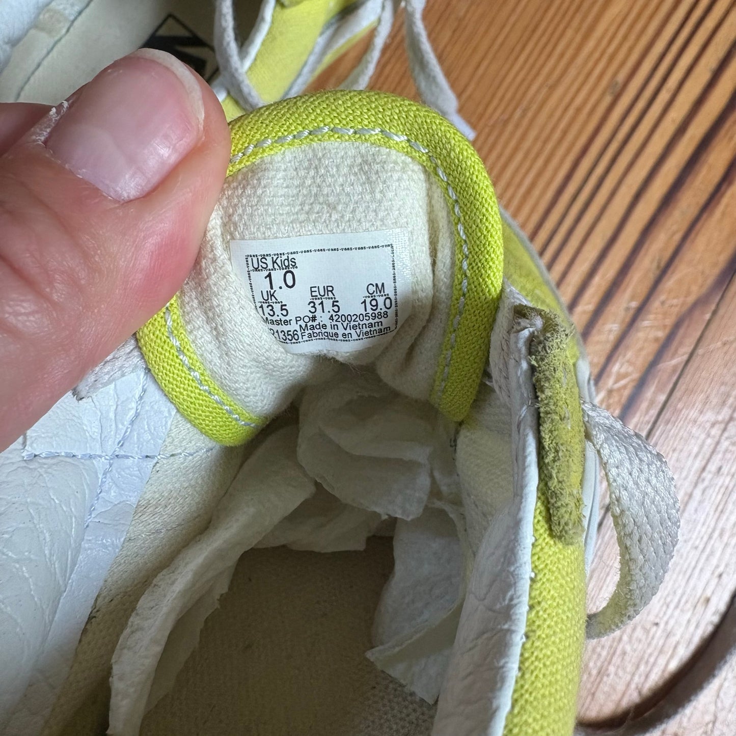 VANS yellow suede white classic tie lace kids sneakers SIZE 1