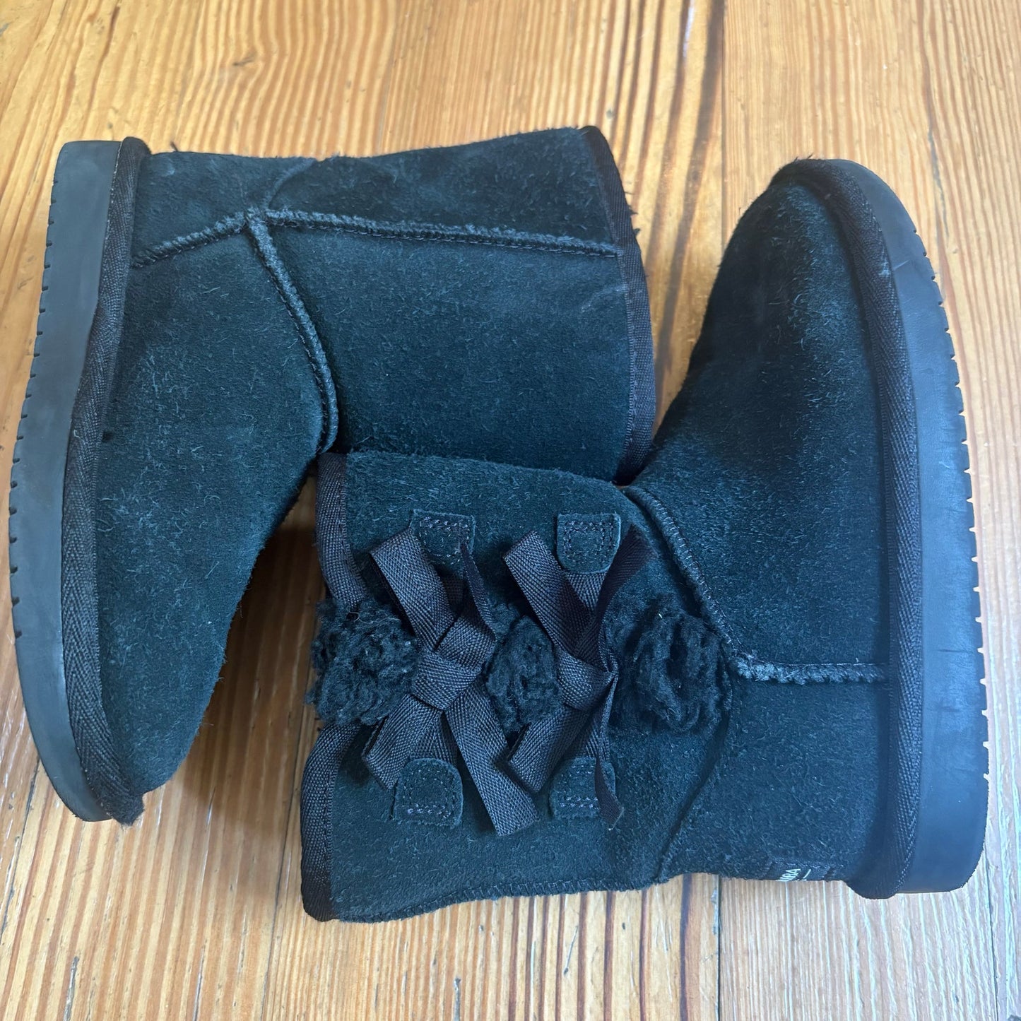Koolaburra black suede bow side slip on fleece lined calf girls boots SIZE 12