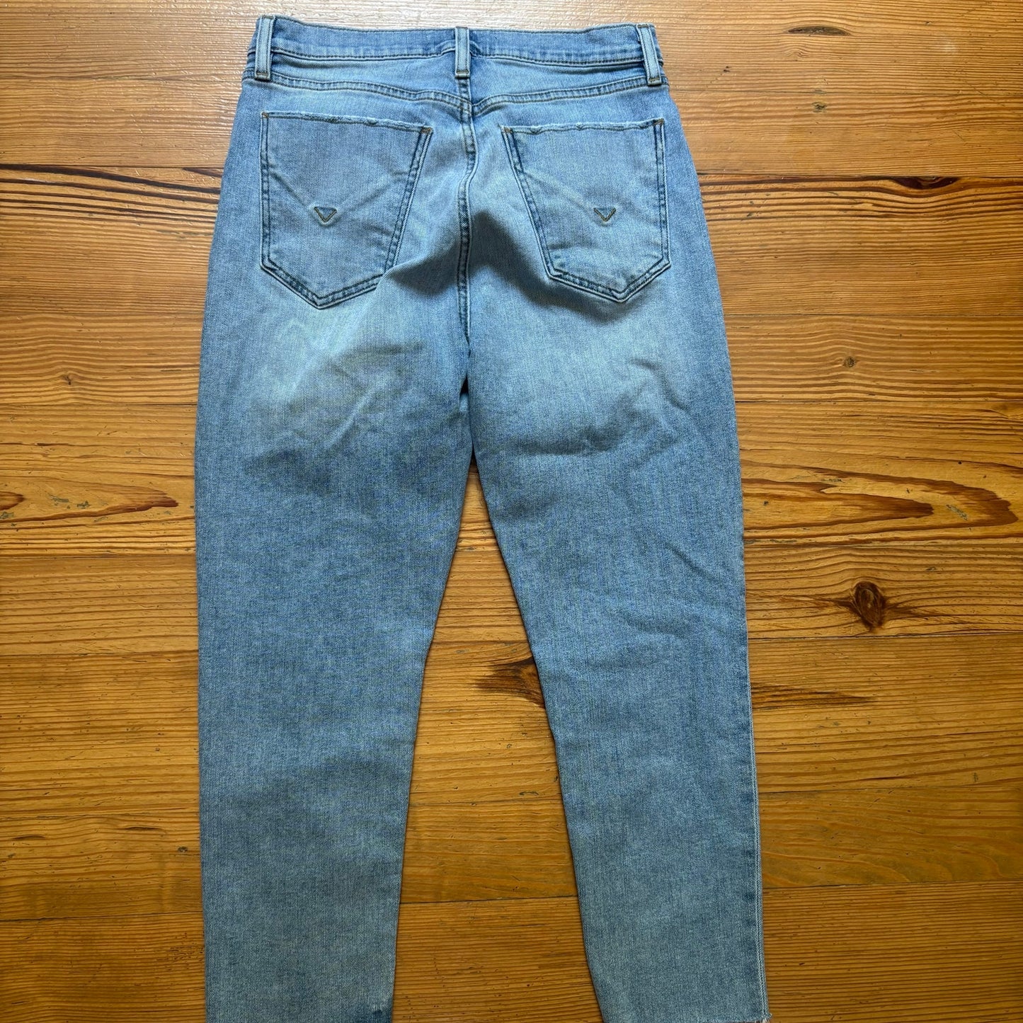 Hudson Lana medium wash raw hem ankle straight jeans SIZE 26