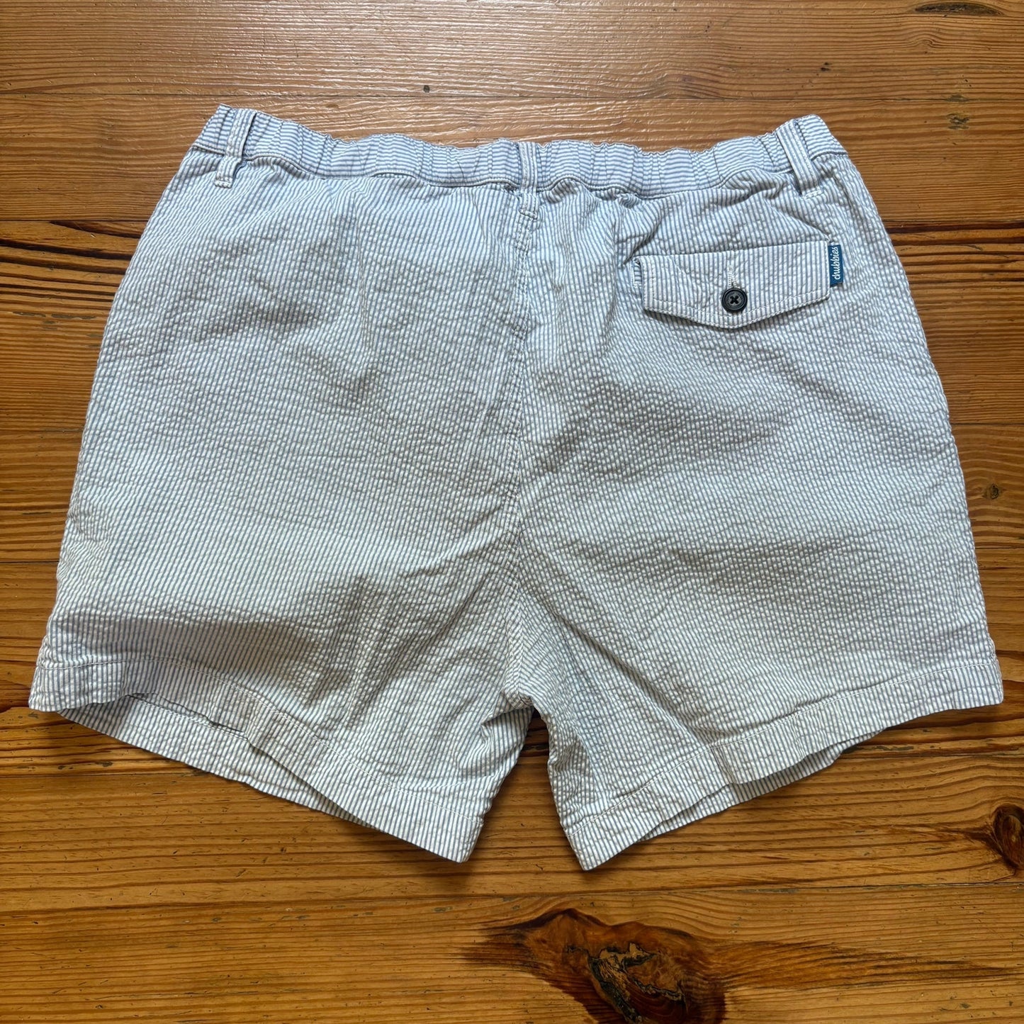 Chubbies white blue pinstripe seersucker 5" inseam mens shorts SIZE XL