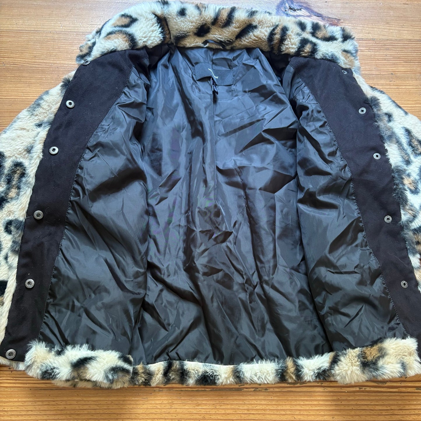 Vero Moda cheetah print faux fur snap winter coat SIZE L