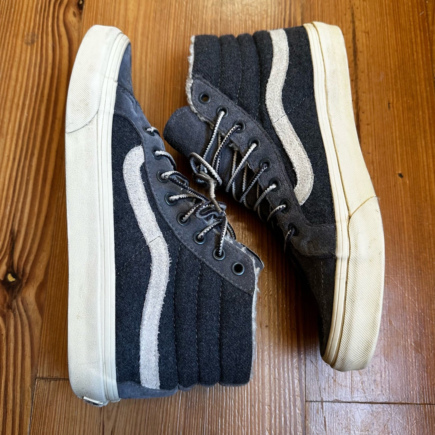 Vans Sk-8 unisex scotchguard gray sherpa lined high top sneakers SIZE M7.5, W9