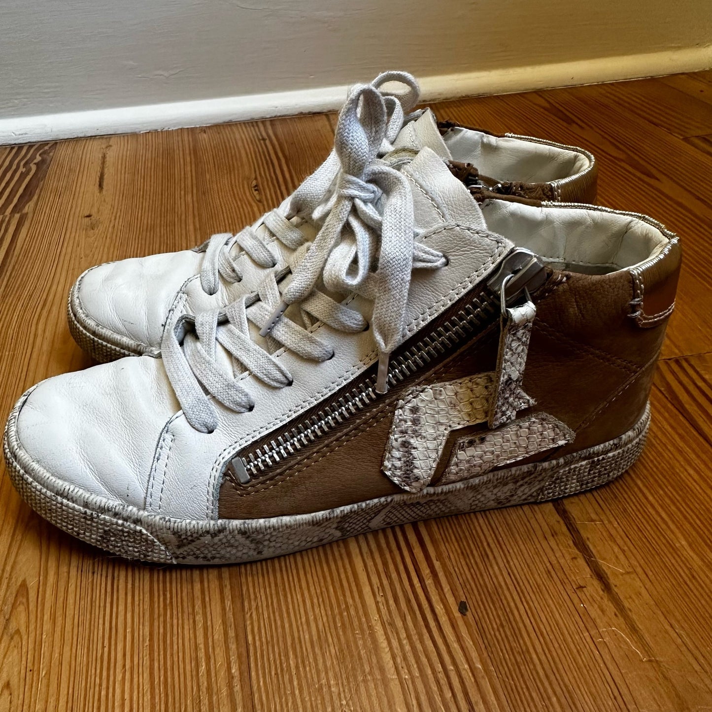 Dolce Vita brown suede leather snakeskin double zipper high top sneaker SIZE 8