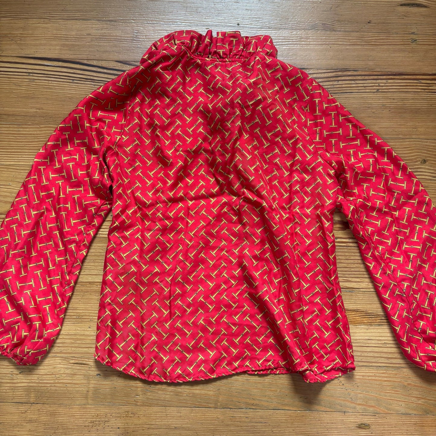 Elizabeth McKay red silk horse ruffle collar long sleeve blouse shirt SIZE 6