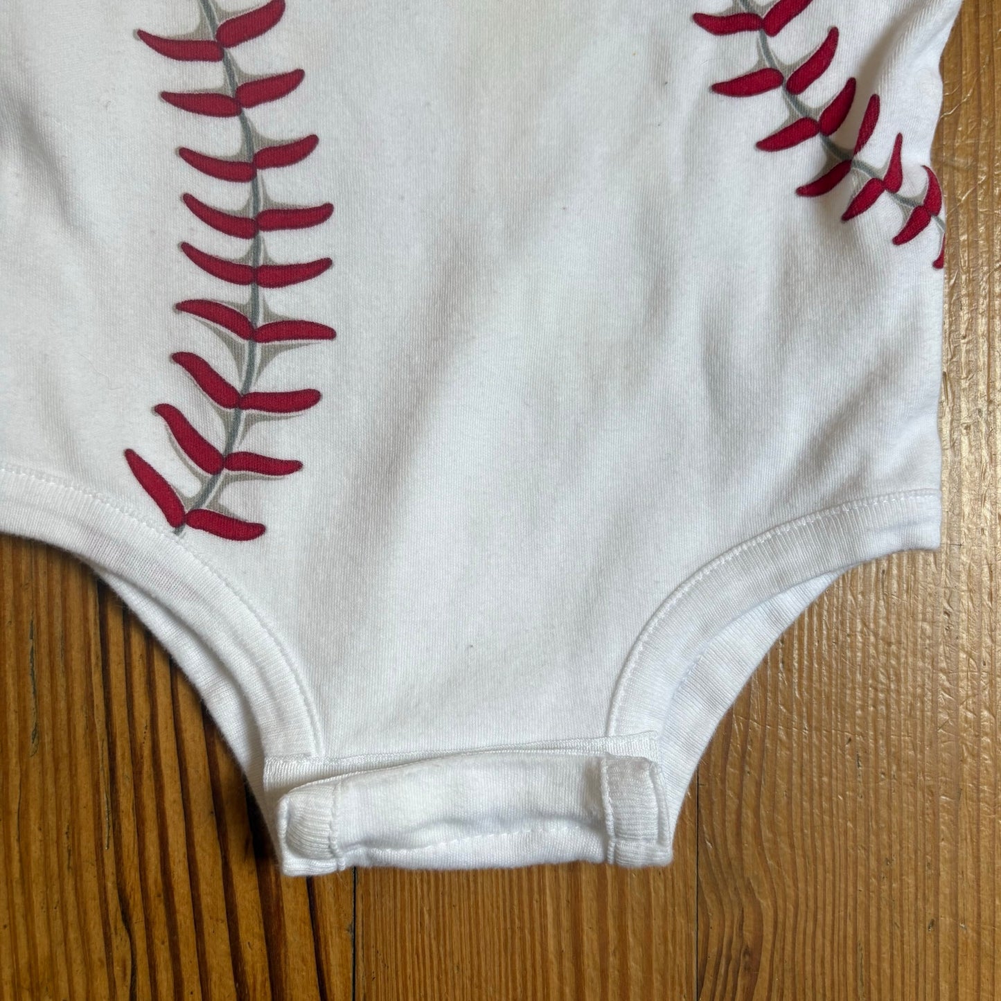 Nike white baseball logo short sleeve cotton one piece SIZE 0-3M
