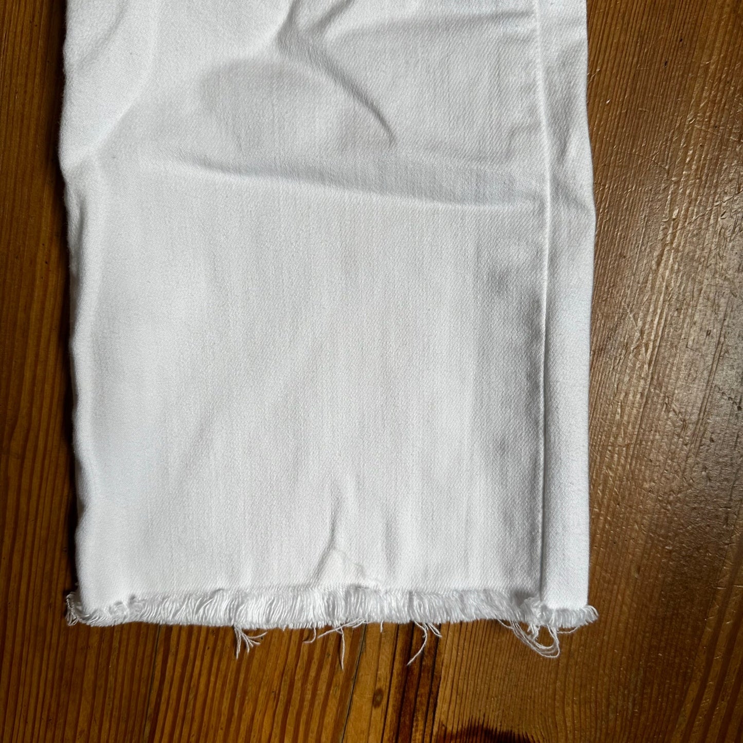 Joe's Jeans white high rise curvy cropped boot jeans SIZE 25