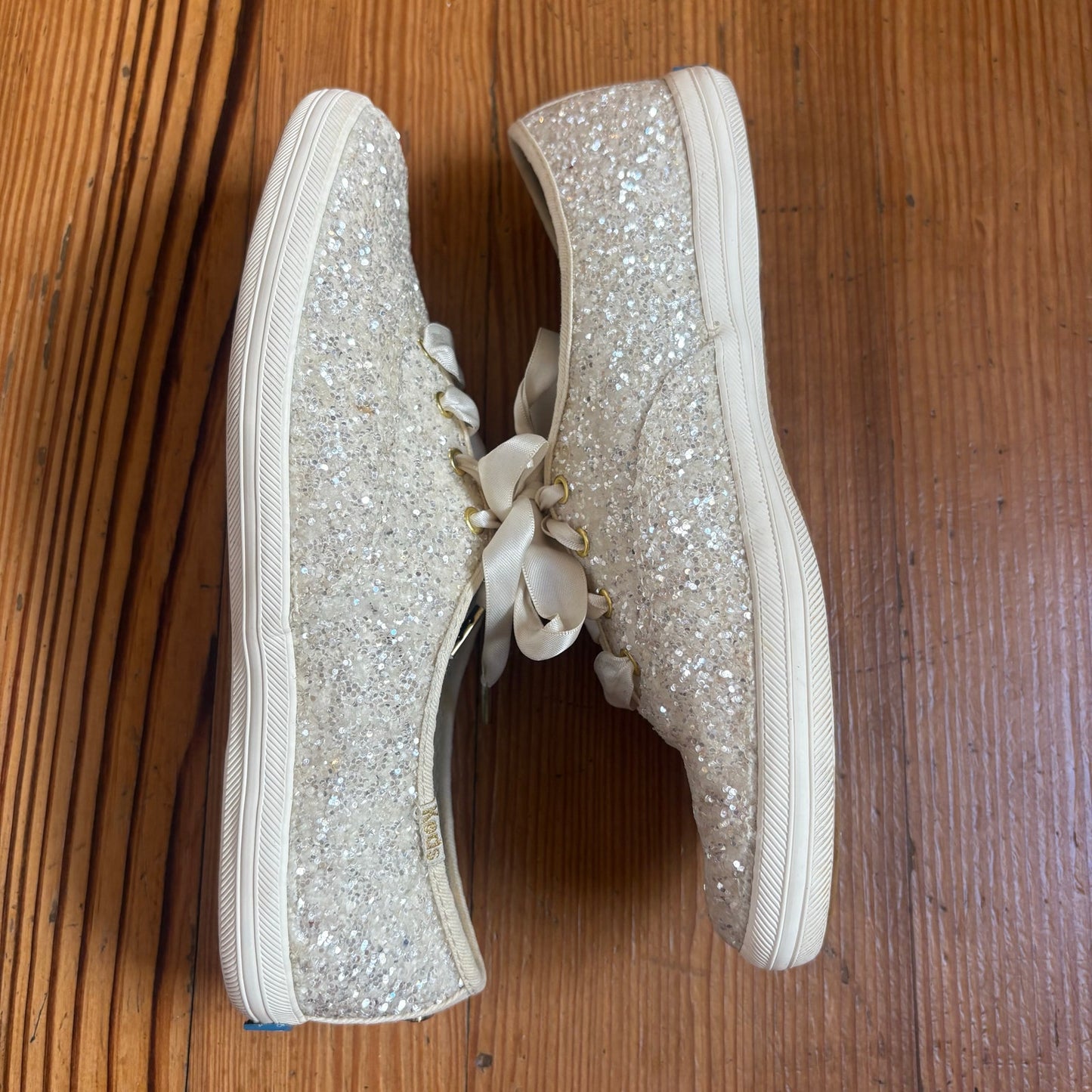 Keds X Kate Spade white silver glitter low top lace sneakers SIZE 7