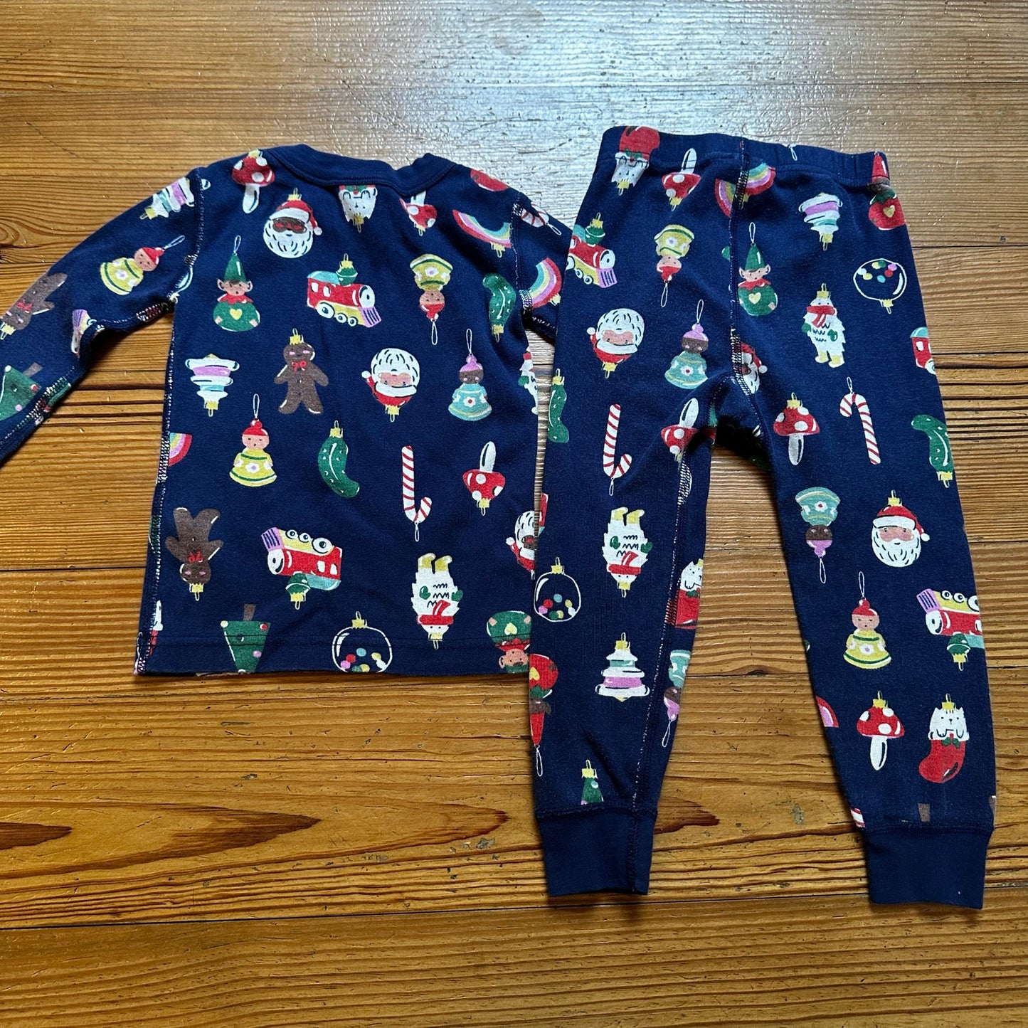 Hanna Andersson navy blue Christmas ornament Santa pajama set SIZE 3T