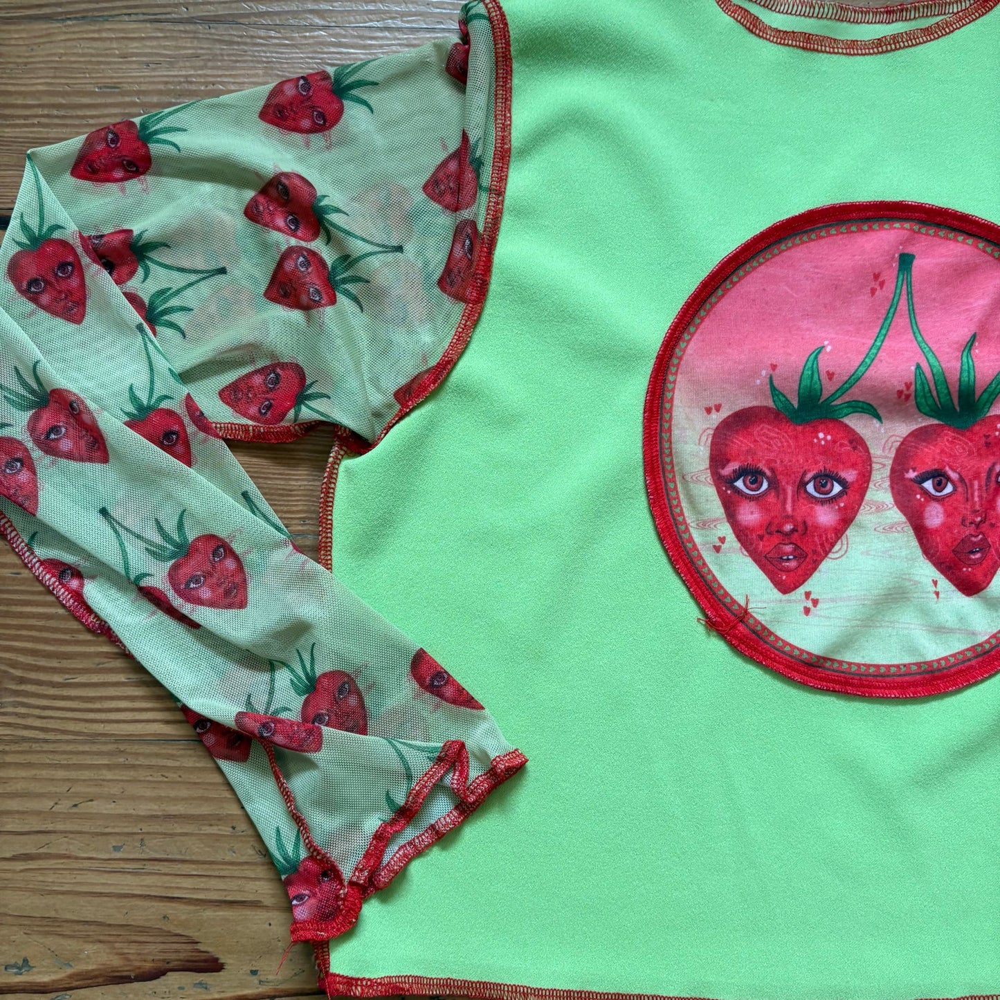 Maddie Page Knitwear lime green red strawberry face sheer sleeve shirt SIZE M