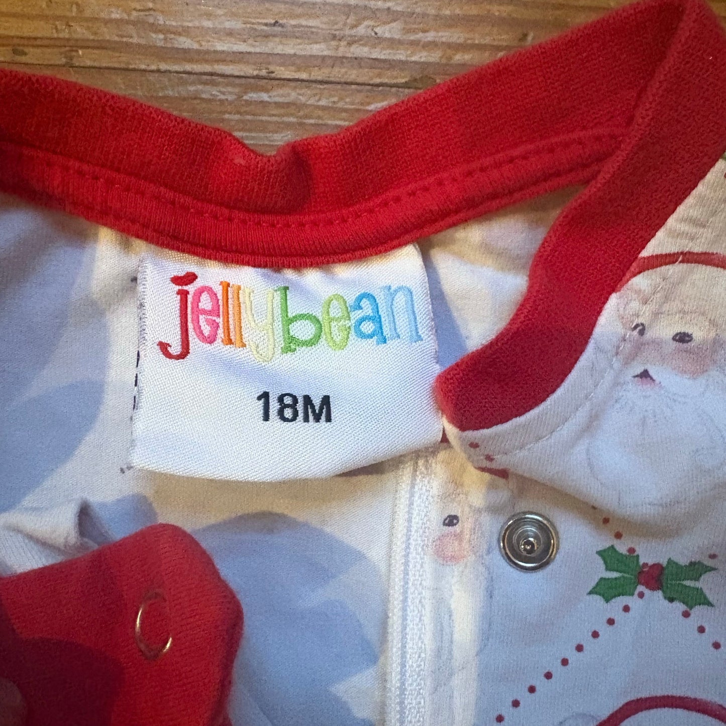 Jellybean white red trim vintage Santa Christmas full zip baby pajamas SIZE 18M