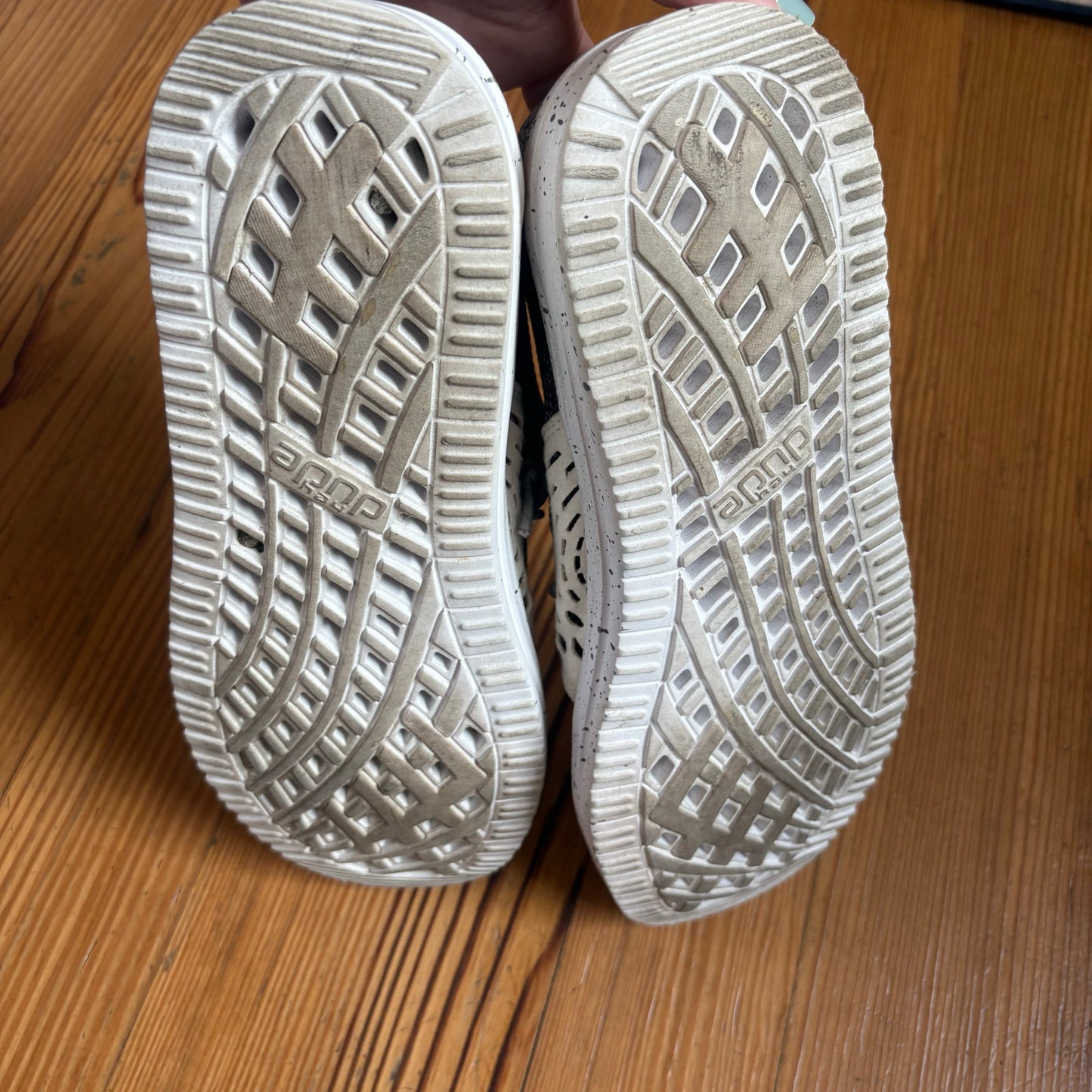 Hey Dude Wally Free gray two tone slip on mens loafer shoe SIZE 8
