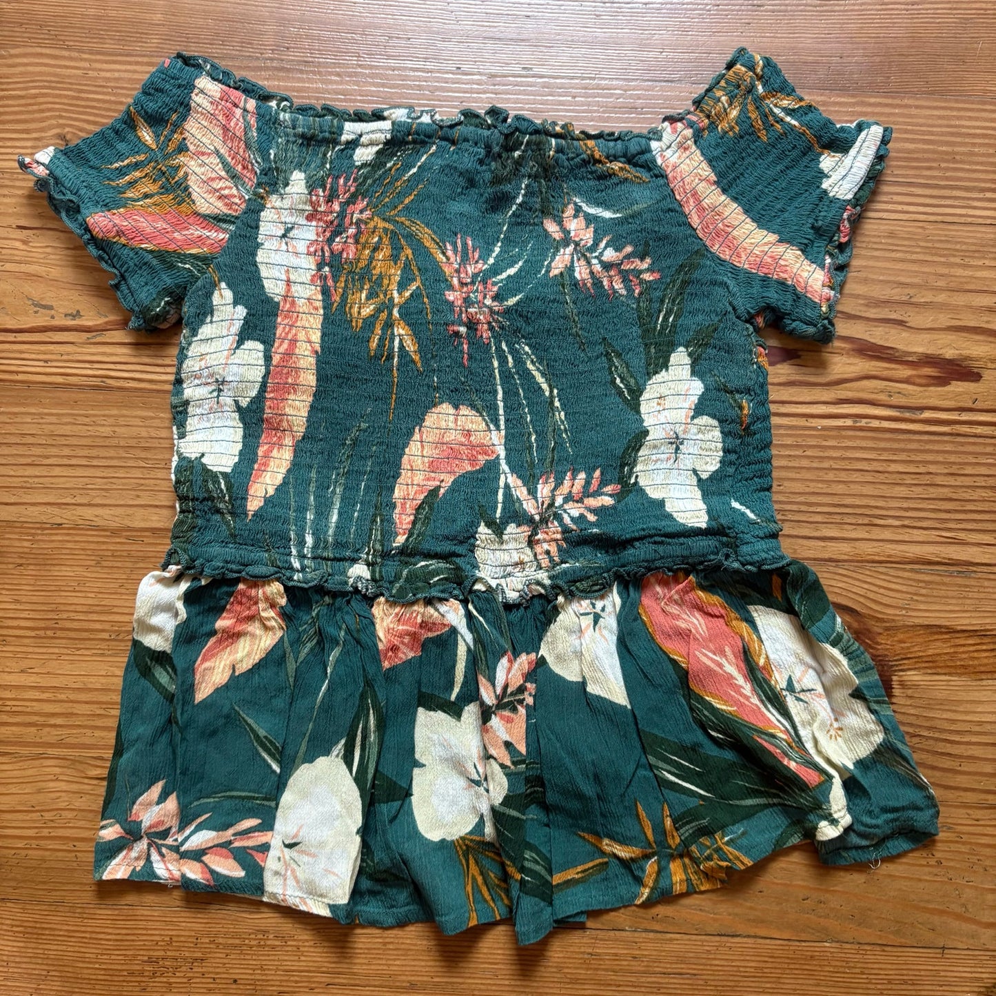 Patrons of Peace green floral print ruched smocked short sleeve shirt SIZE M