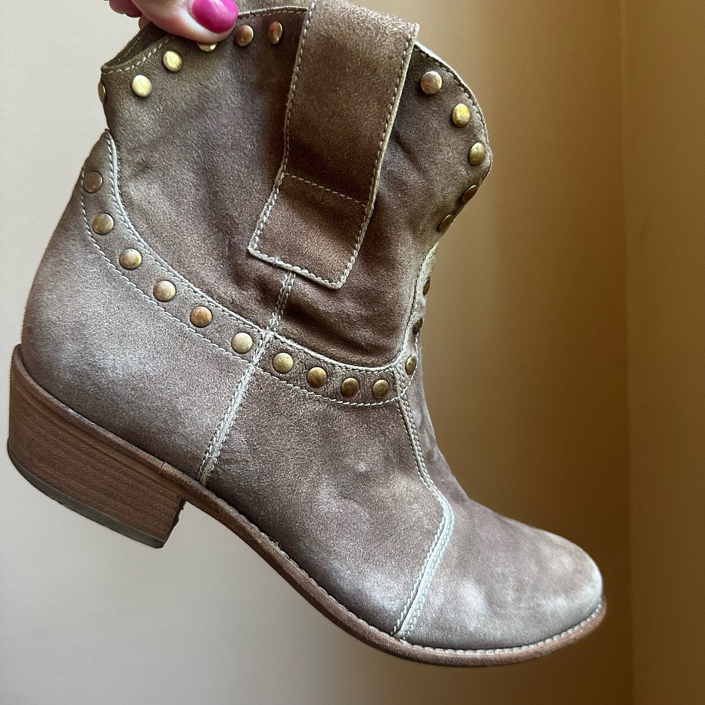 Janet & Janet western brown studded cowboy boots SIZE 38/7