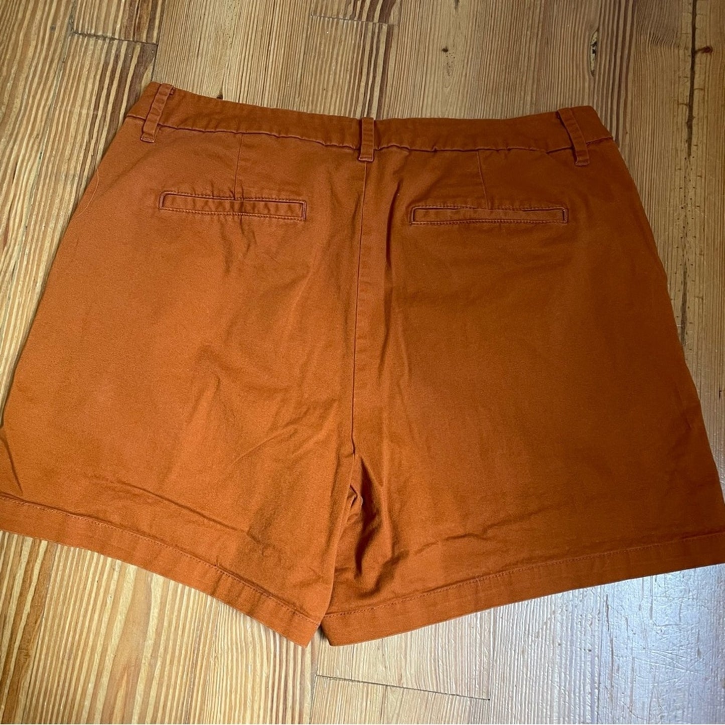 A New Day stretch burnt orange mid rise short SIZE 12