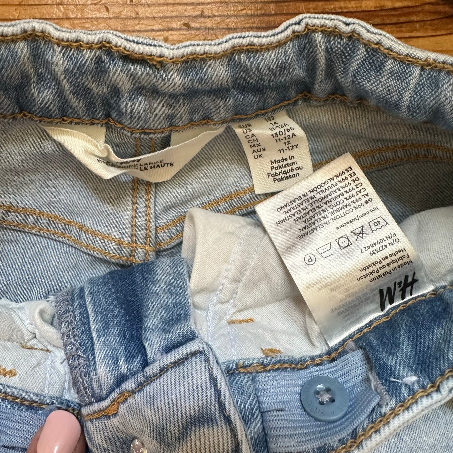H&M light wash patched wide leg high waist jeans SIZE 14